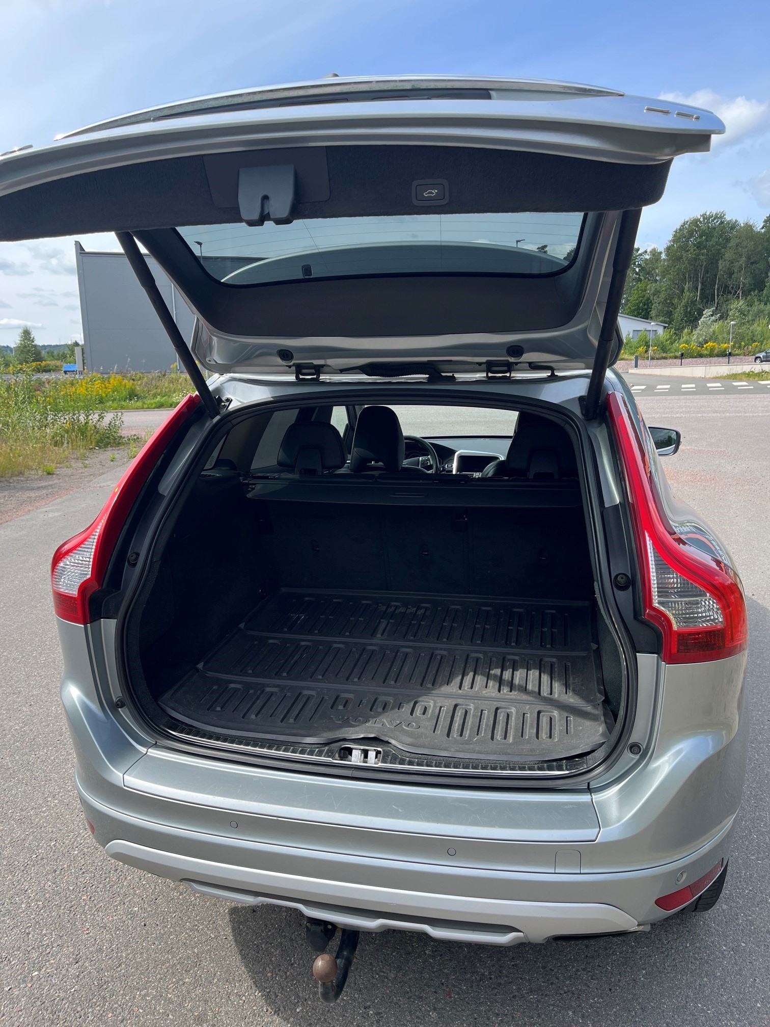 Volvo XC60 D4 Momentum 2014, bild 5/10