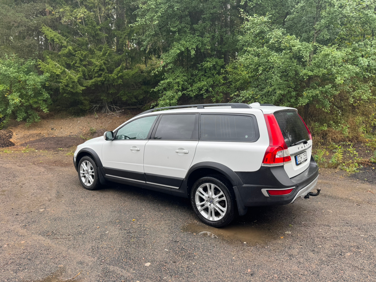 Volvo XC70 D5 AWD Geartronic 2014, kuva 2/10
