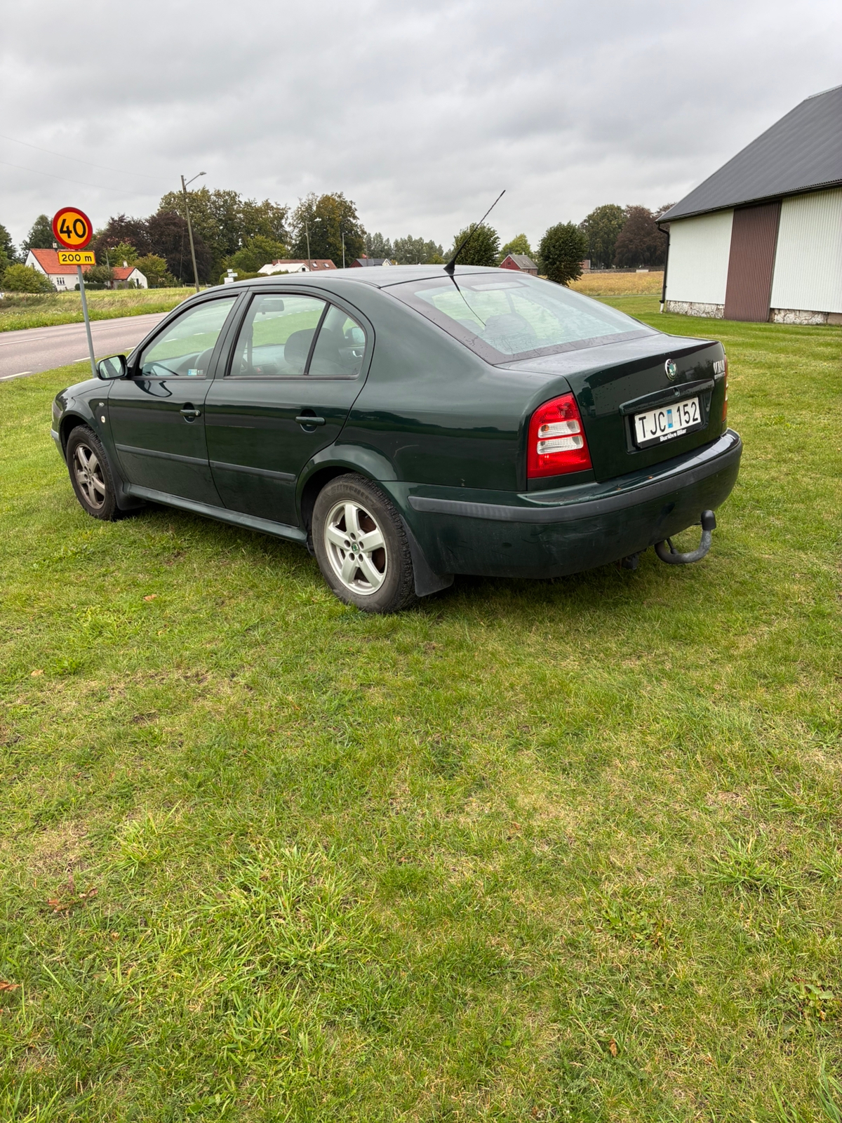 Skoda Octavia Tour 1.6 MPI Manuell 2002, kuva 3/7
