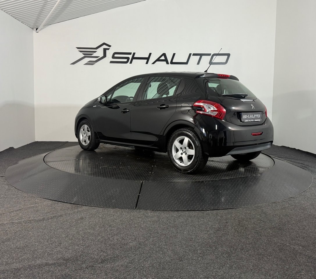 Peugeot 208 1.2 VTi 82 2013, bild 7/10