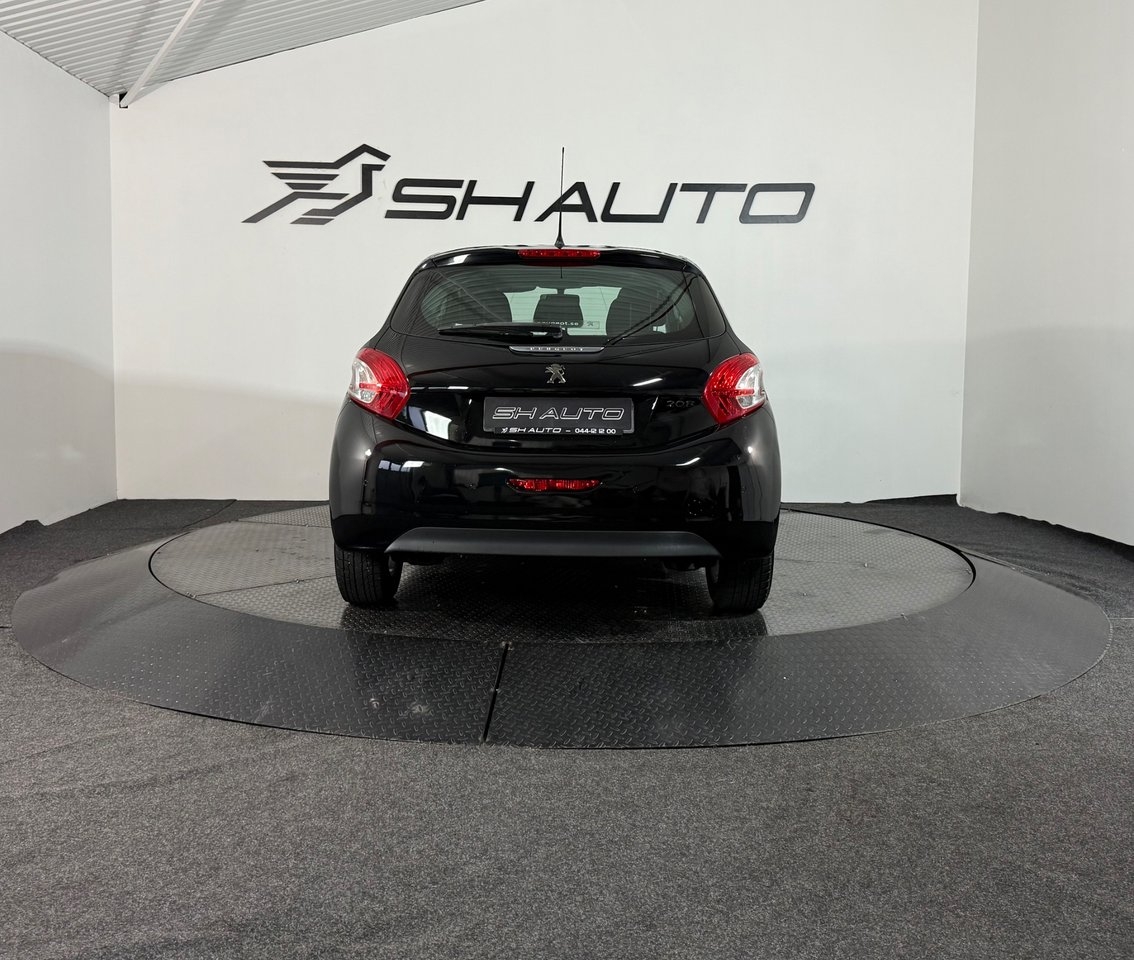 Peugeot 208 1.2 VTi 82 2013, bild 6/10