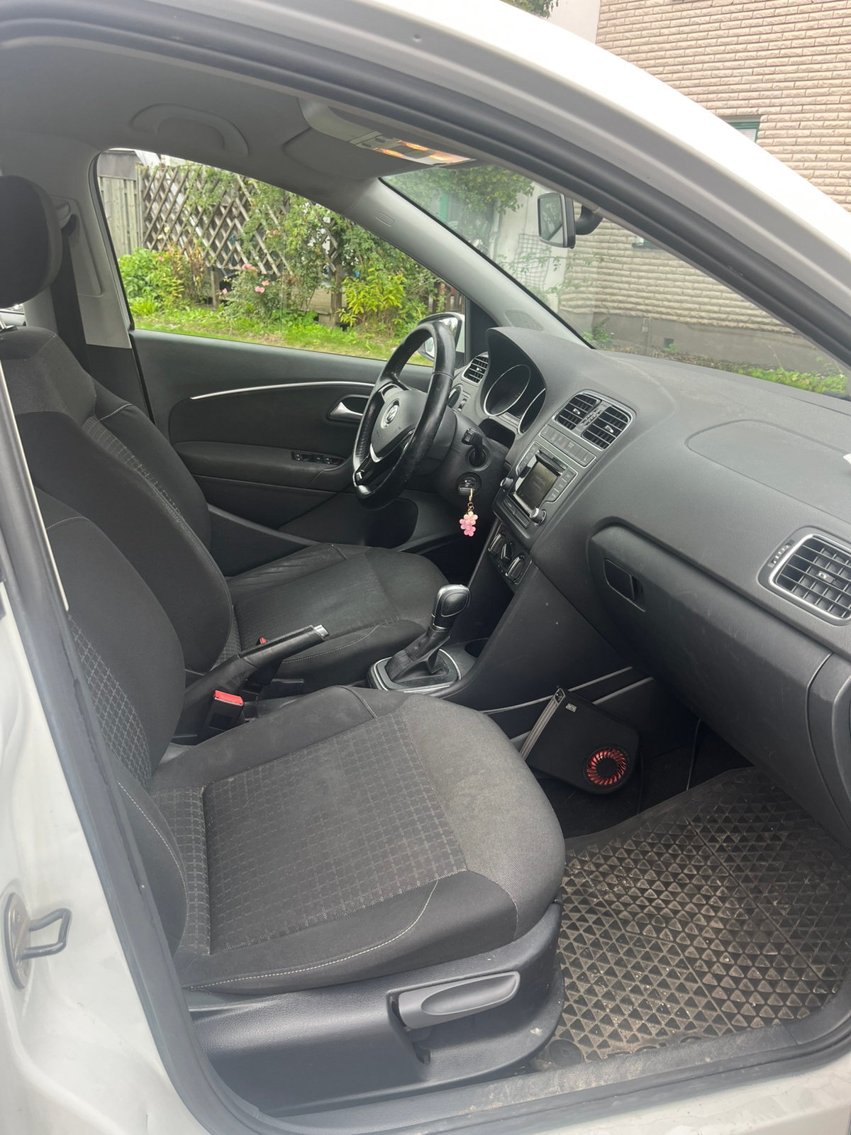 Volkswagen Polo 2017, bild 4/10