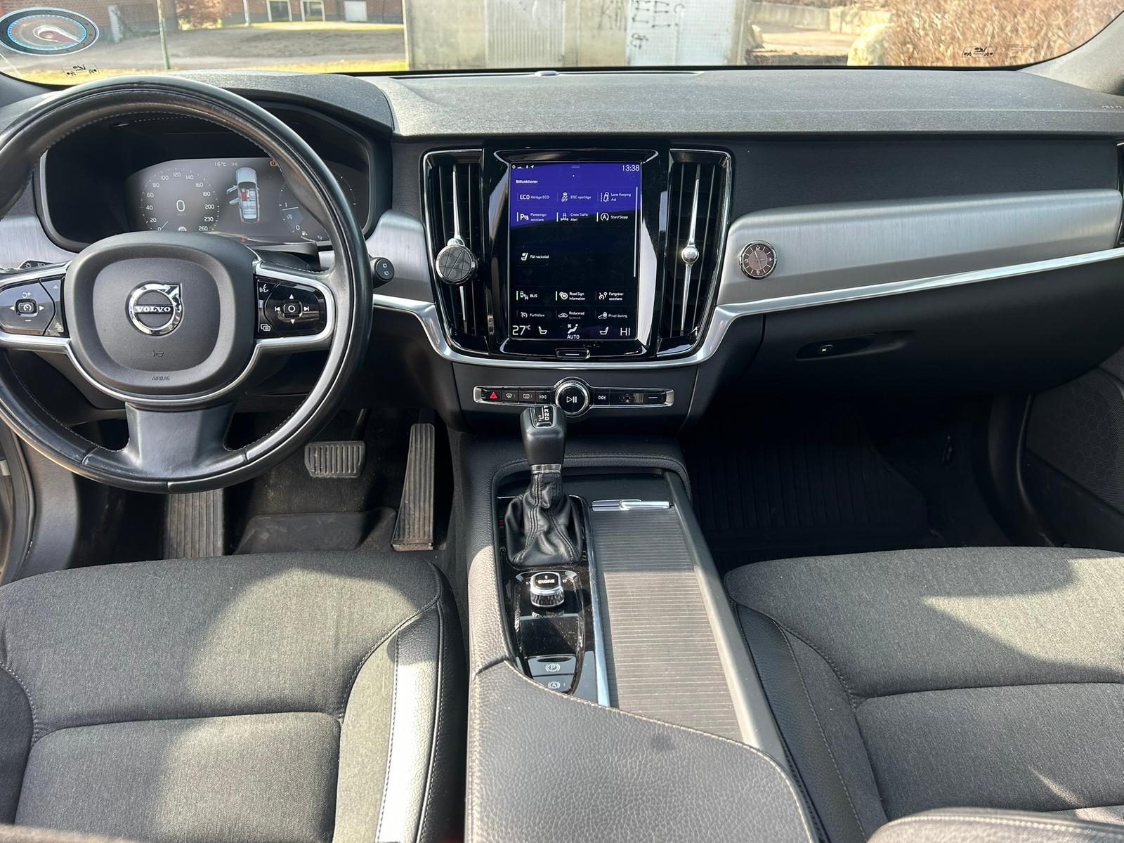 Volvo V90 D4 Geartronic 2017, bild 5/10