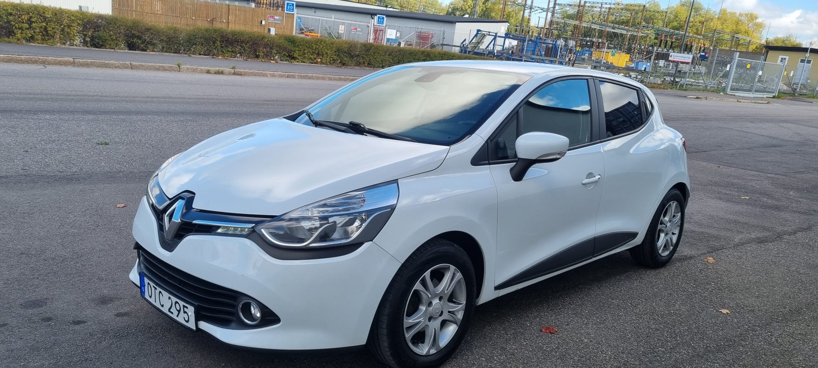 Renault Clio 1.2 Manuell 2015, bild 4/19
