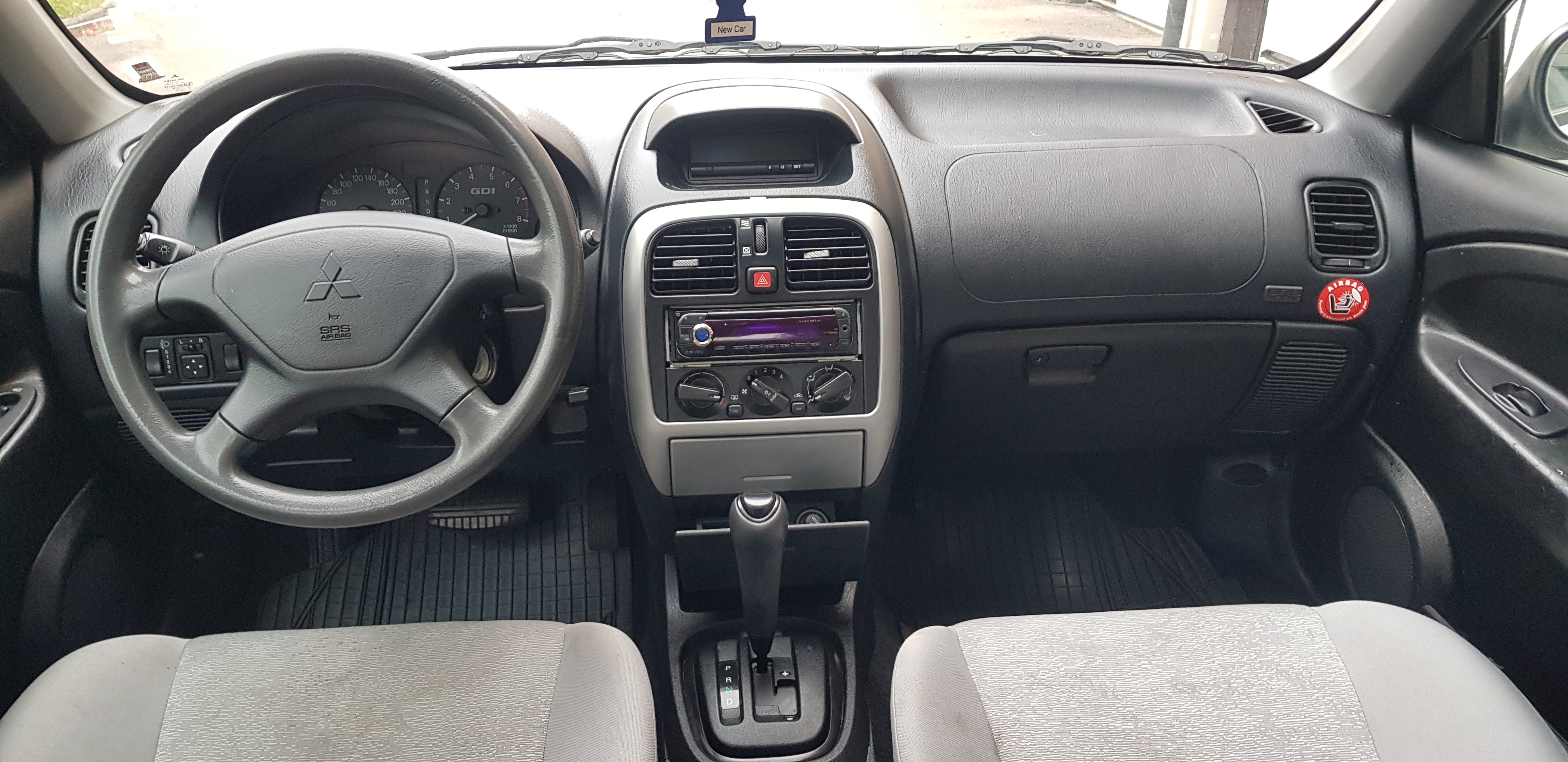 Mitsubishi Carisma 1.8 GDI INVECS-II 2002, bild 7/15