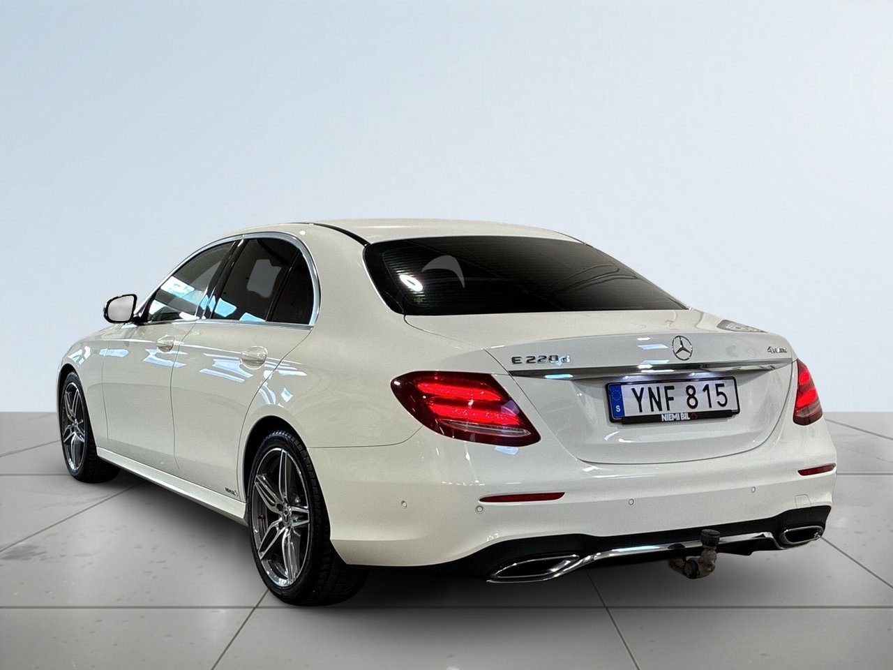 Mercedes-Benz E 2017, kuva 5/21