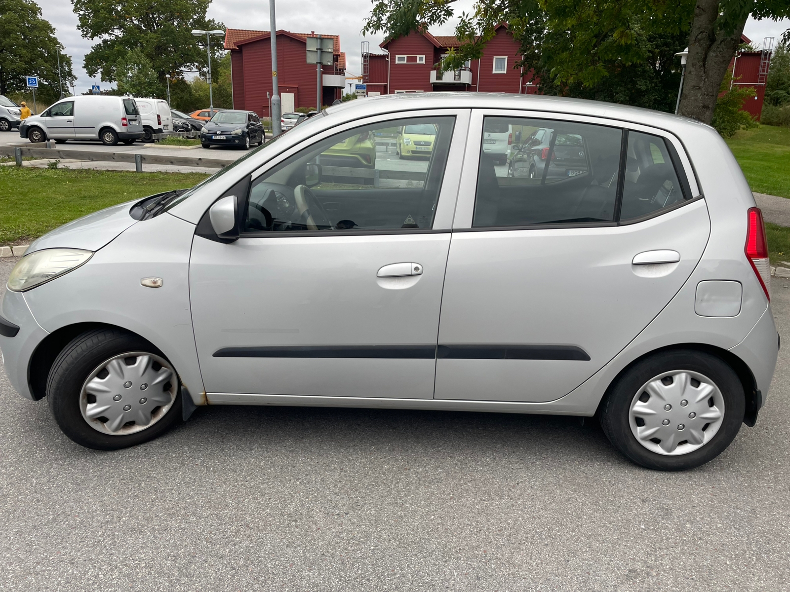 Hyundai i10 1.1 iRDE Manuell 2010, bild 3/5