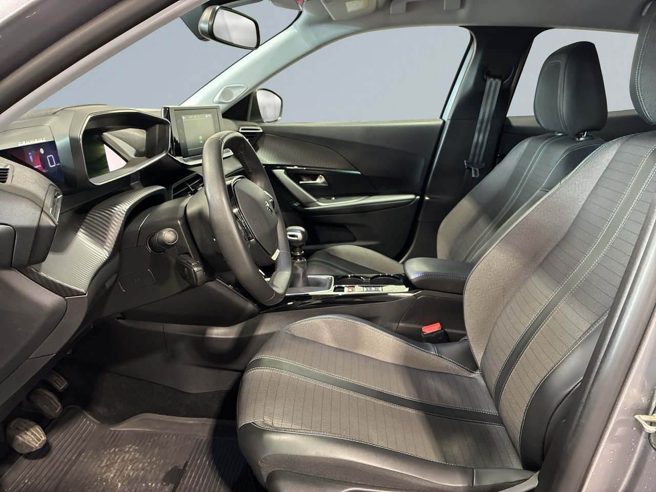 Peugeot 2008 1.2 PureTech 130 2021, bild 7/20