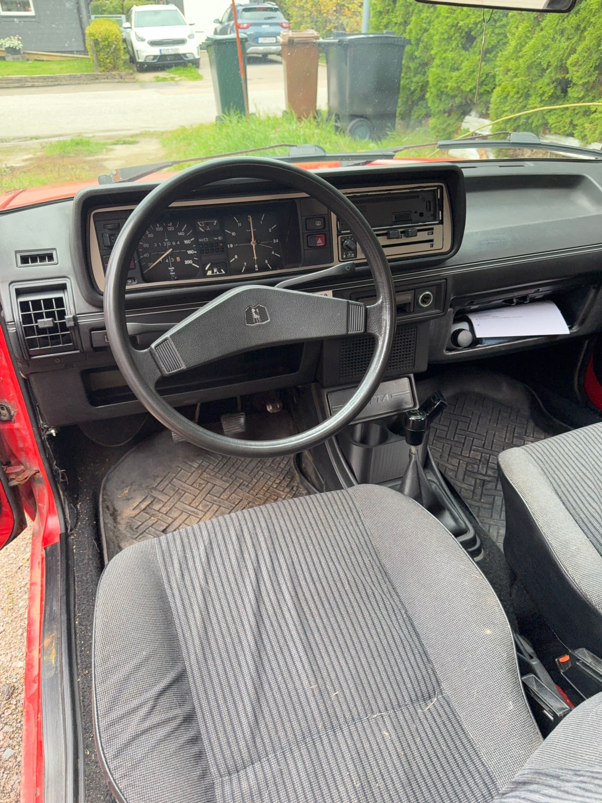 Volkswagen Jetta 2-dörrar 1.6 Manuell 1983, bild 6/9