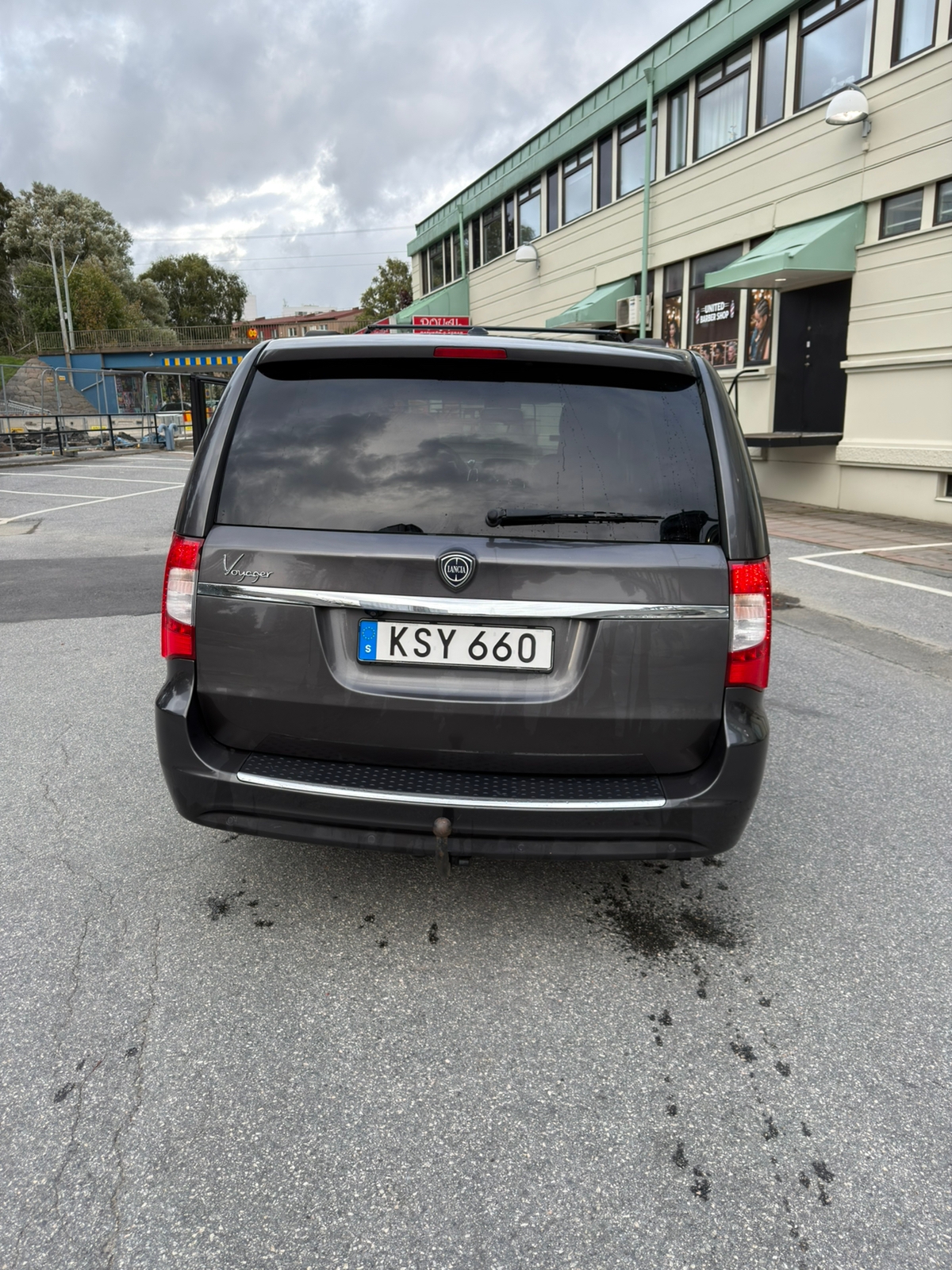 Lancia Voyager 2.8 Automatisk 2015, bild 2/10