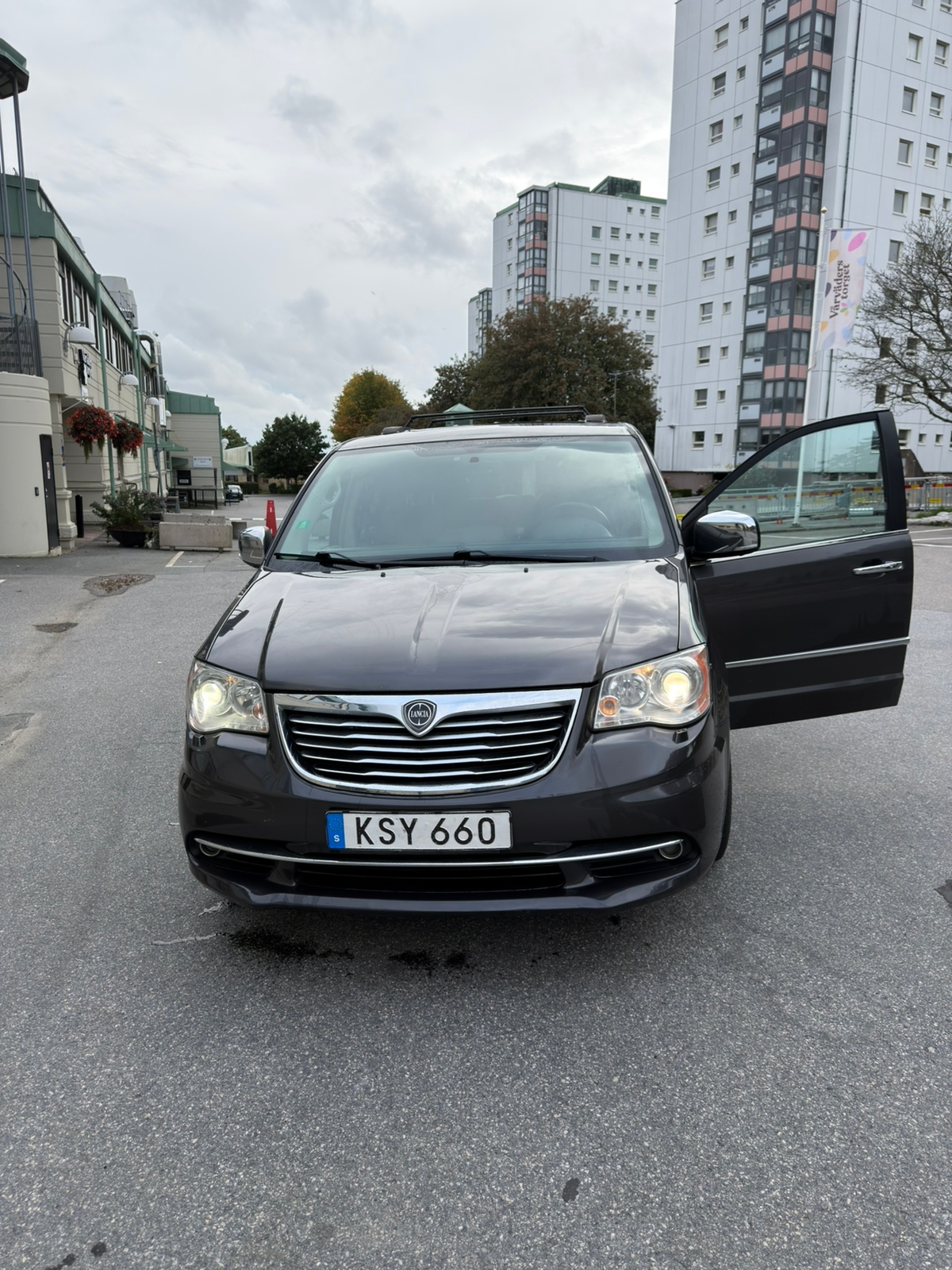 Lancia Voyager