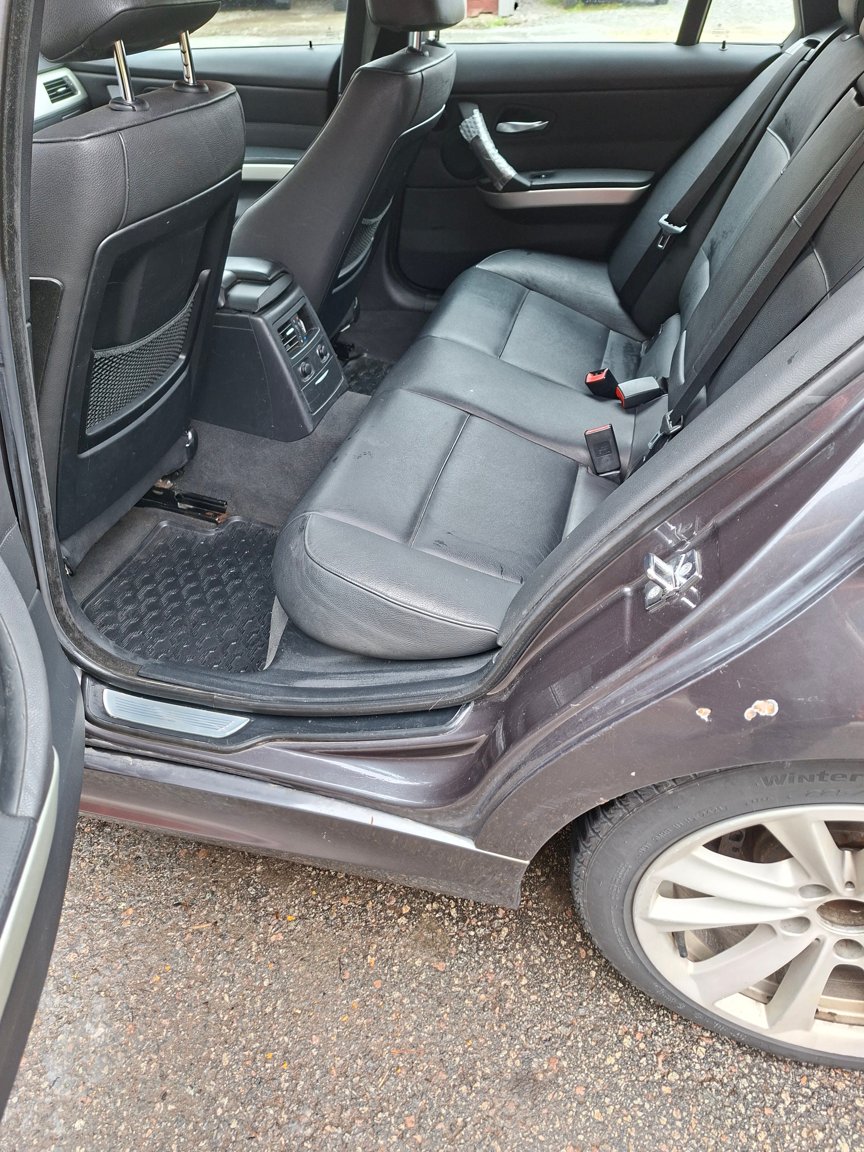 BMW 330 xd Touring Automatisk 2007, bild 6/7