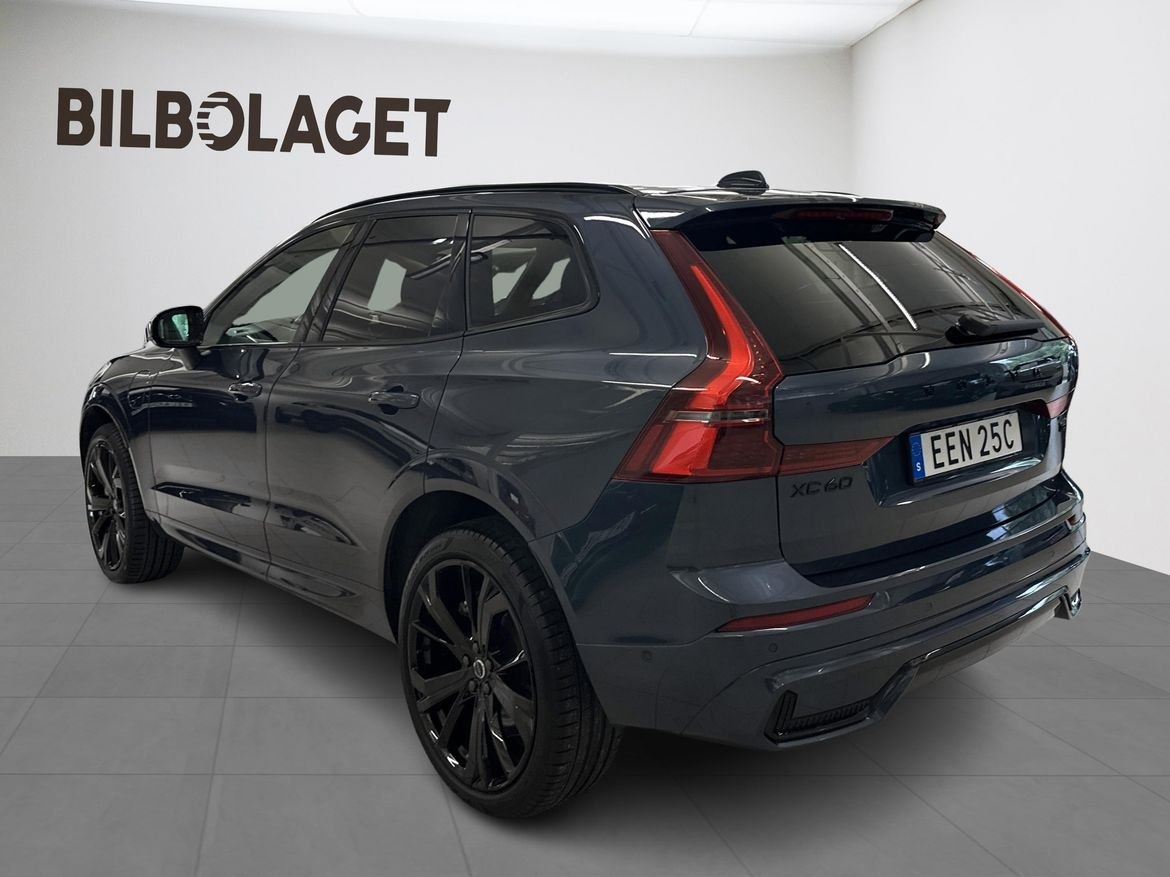 Volvo XC60 T6 Plus Black Nordic Edition 2026, bild 3/10