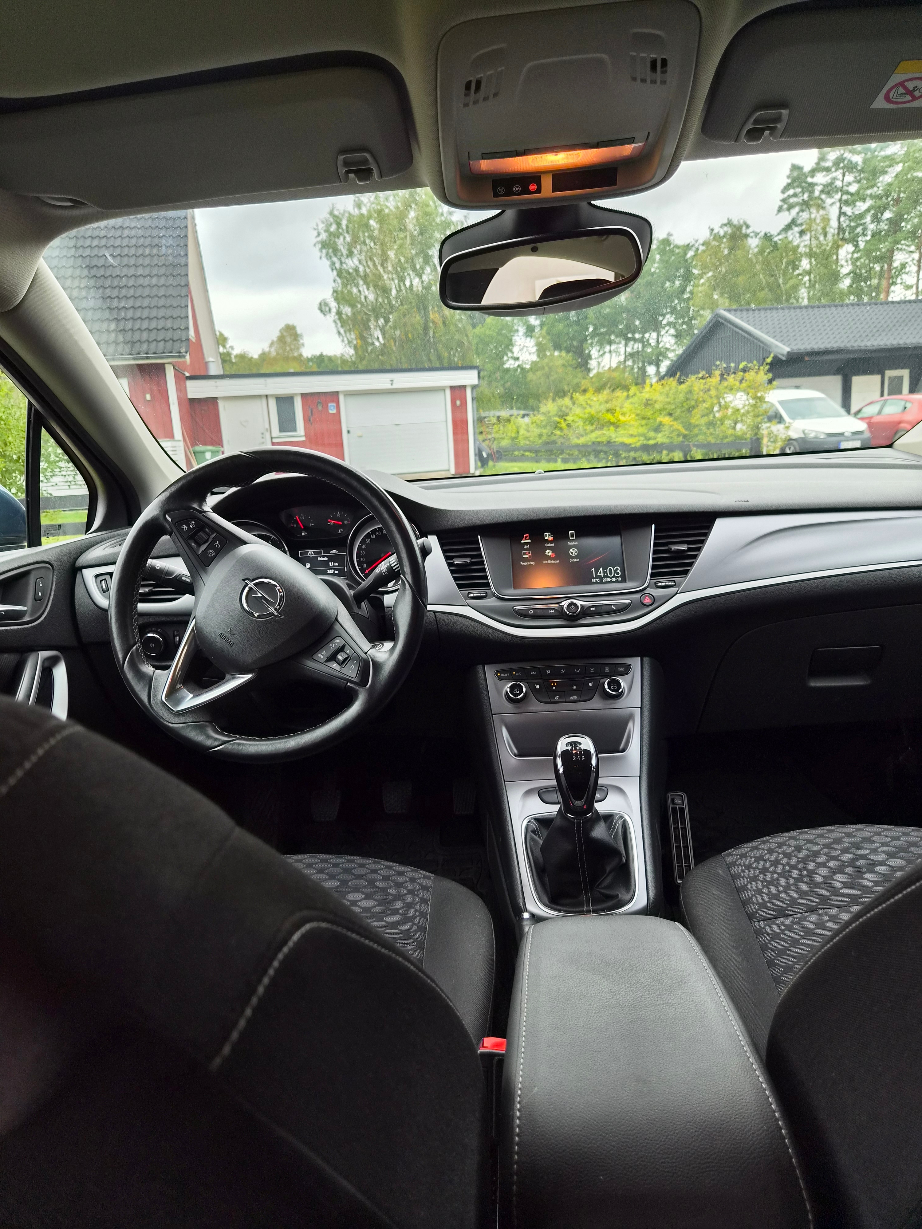 Opel Astra 1.4 EDIT ecoFLEX Manuell 2017, bild 6/6