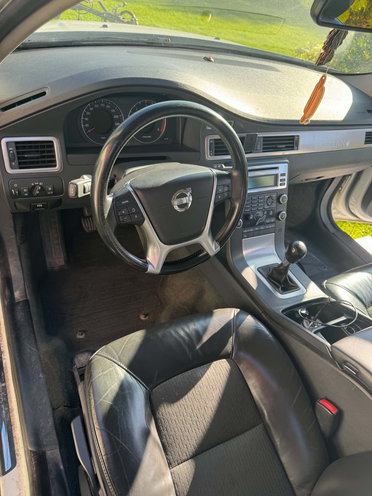 Volvo V70 1.6 D DRIVe Manuell 2010, bild 7/9