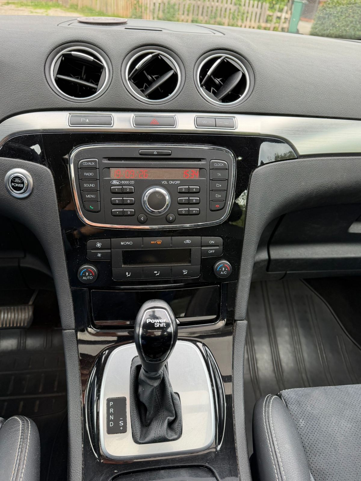 Ford S-MAX 2.0 TDCi Powershift 2011, bild 3/9