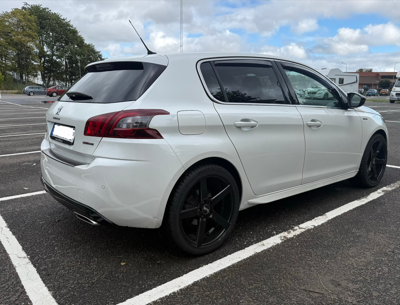 Peugeot 308 1.5 BlueHDi, GT-line 2019, bild 4/10