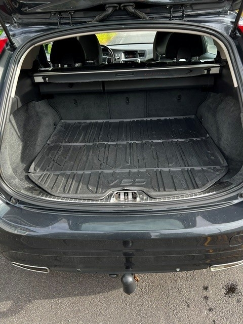 Volvo V60 D4 Manuell 2015, kuva 6/7
