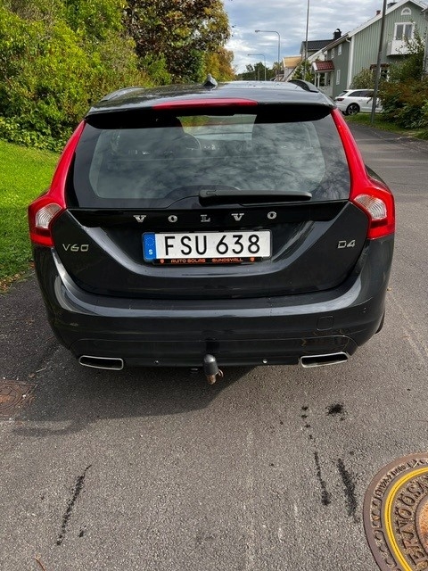 Volvo V60 D4 Manuell 2015, kuva 2/7