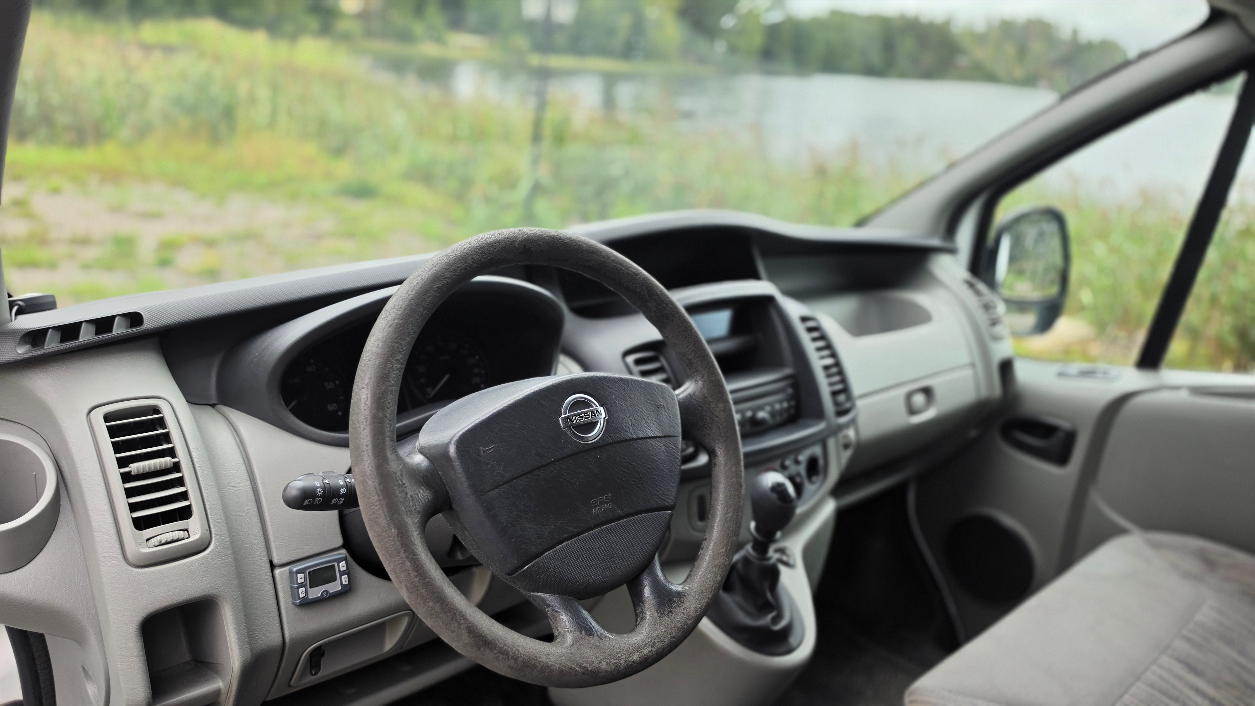 Nissan Primastar 2.9t 2.0 dCi Manuell 2013, bild 3/5