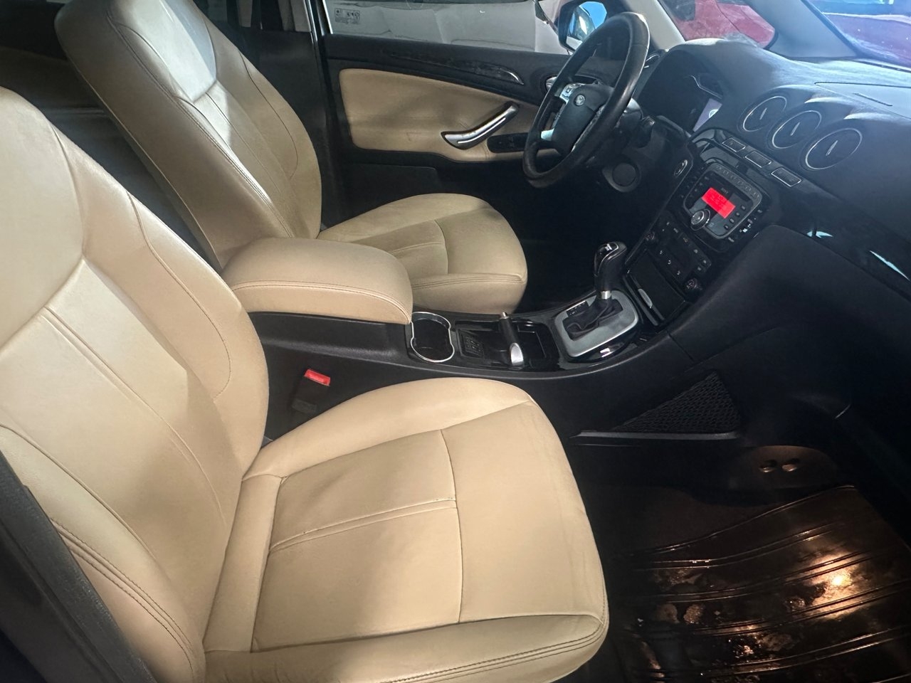 Ford S-MAX 2012, photo 7/10