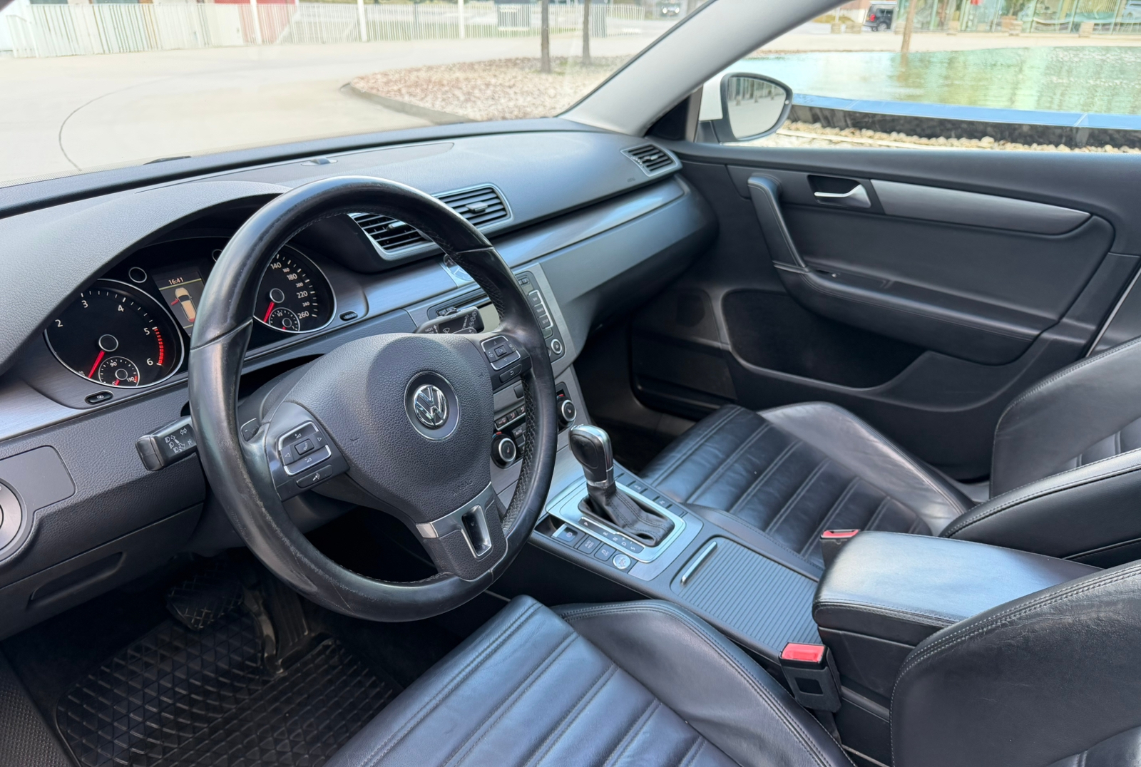 Volkswagen Passat 2.0 TDI 2013, kuva 7/10