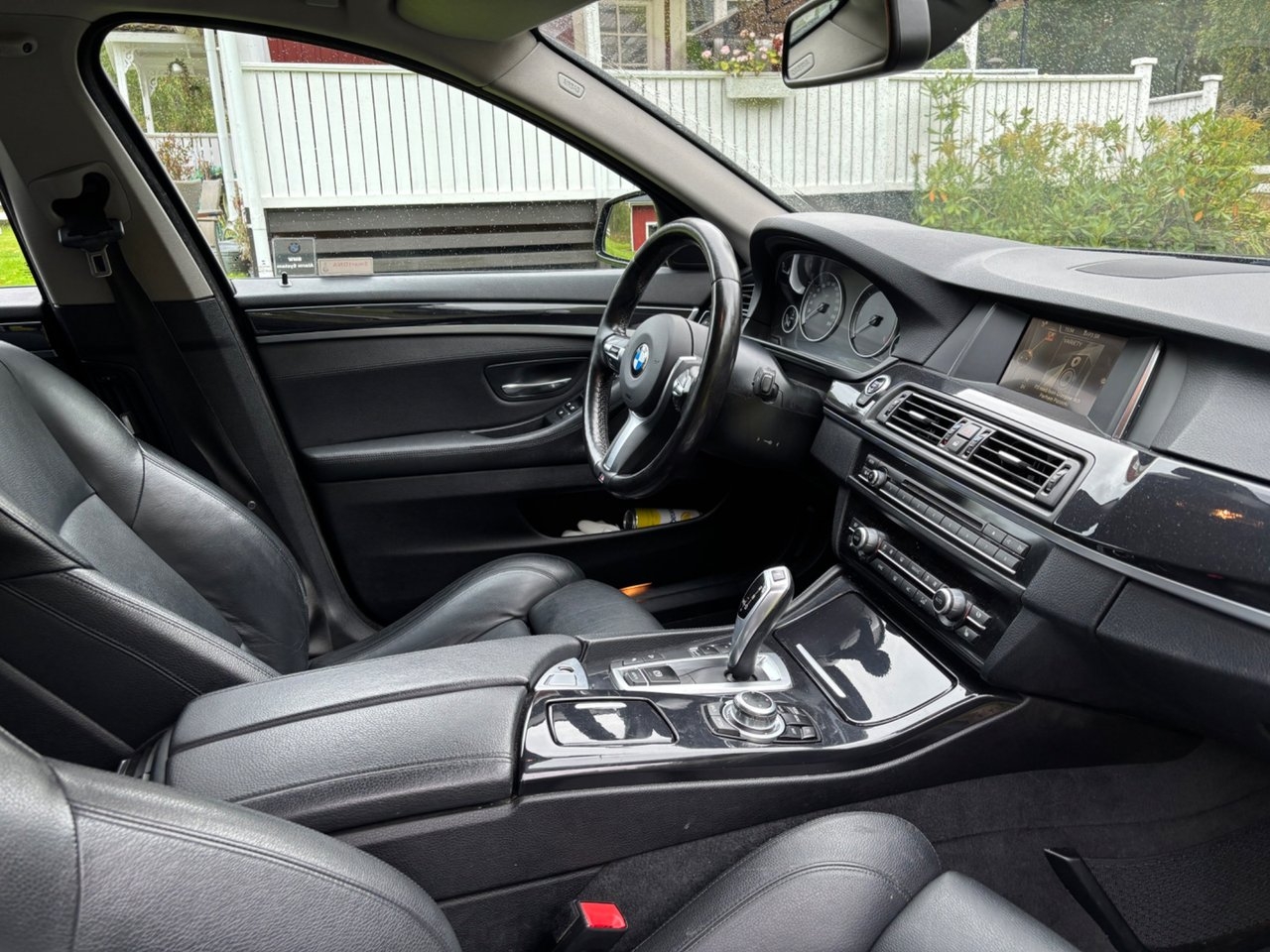 BMW 520 2017, bild 5/5