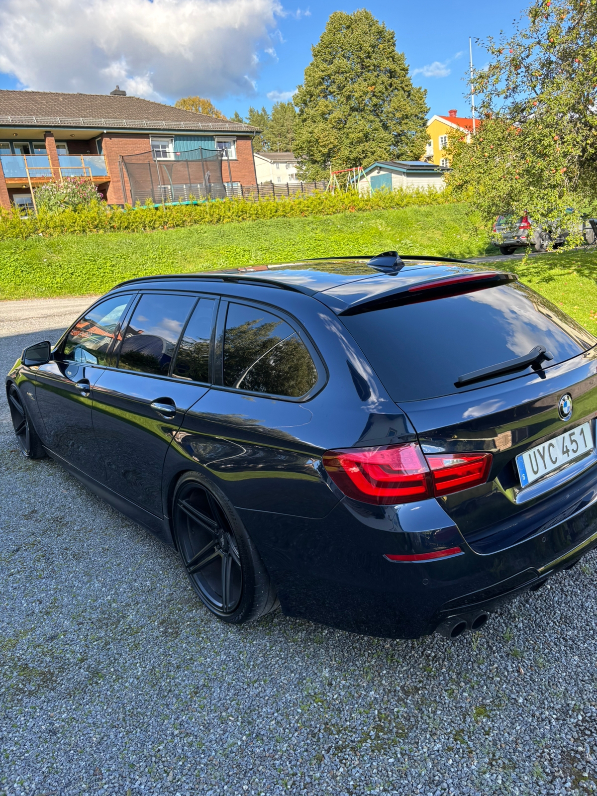 BMW 530 d Touring Steptronic 2011, bild 2/9
