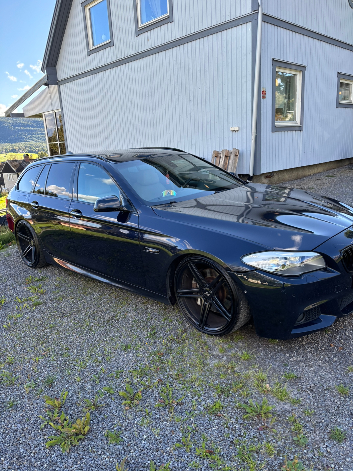 BMW 530 d Touring Steptronic 2011, bild 3/9