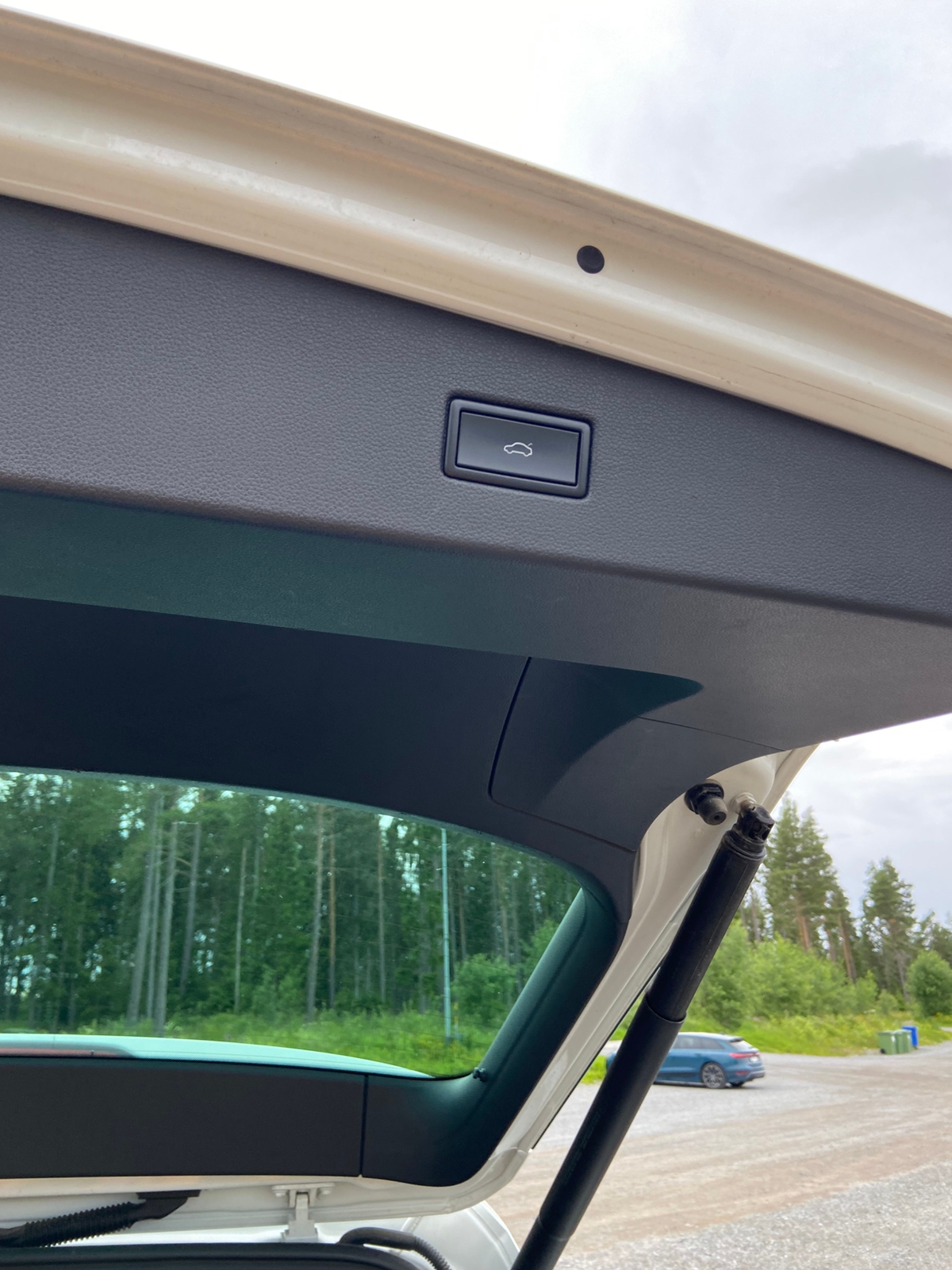 Volkswagen Tiguan 2020, kuva 7/9
