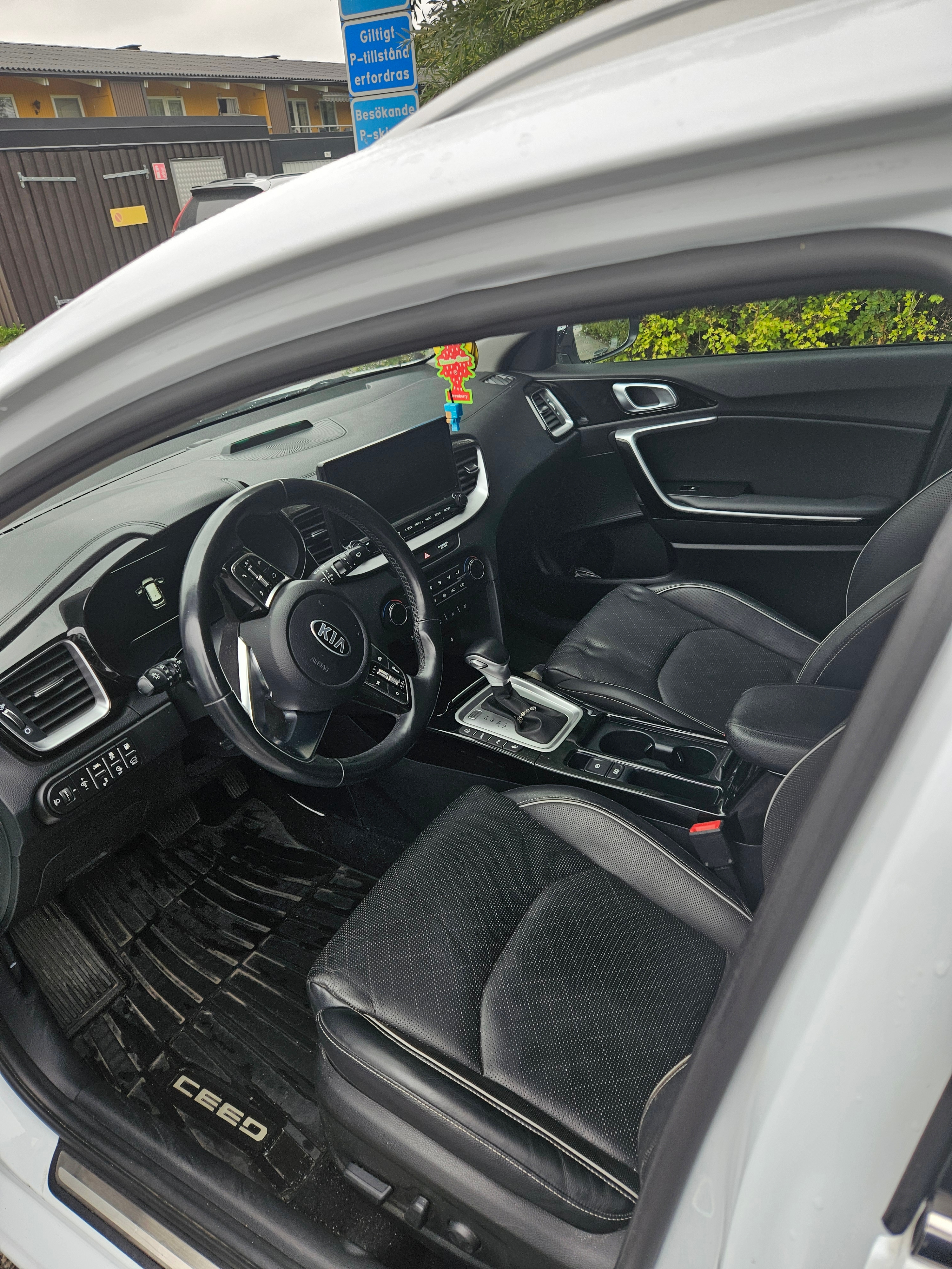 Kia Ceed Sportswagon Plug-in Hybrid DCT 2021, bild 6/10