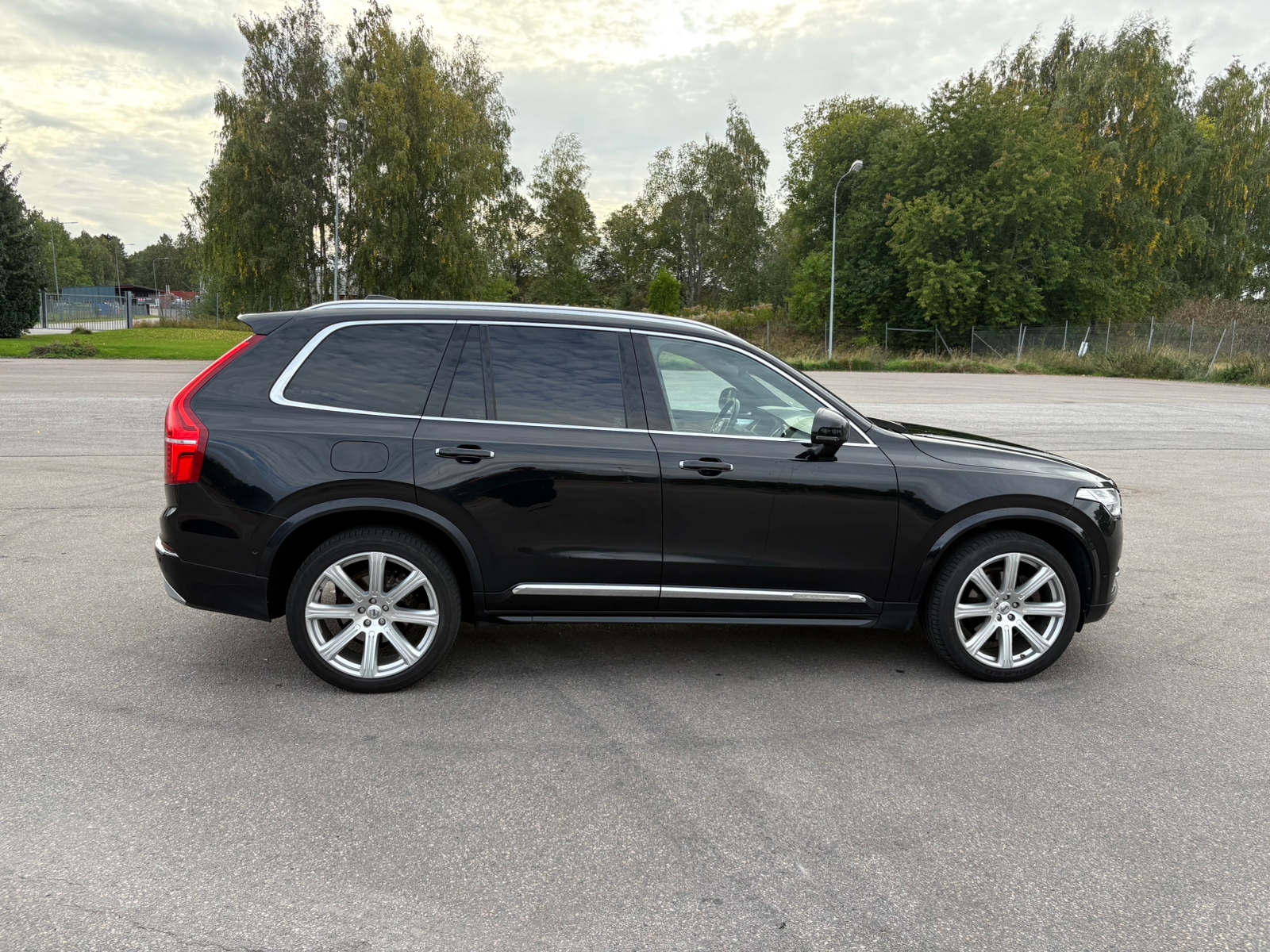 Volvo XC90 7-seater D5 AWD Geartronic 2016, photo 3/10