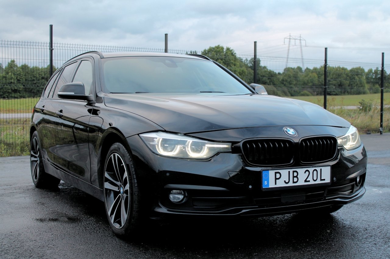 BMW 320
