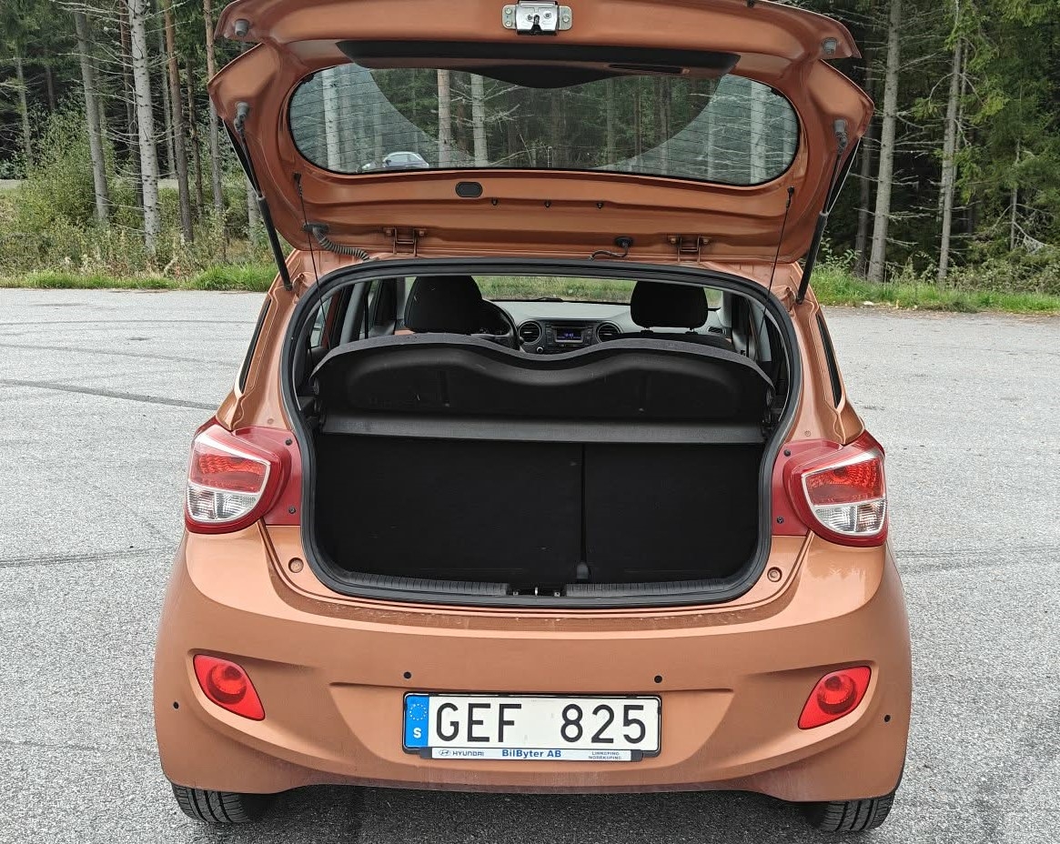 Hyundai i10 1.0 Manuell 2014, bild 6/10