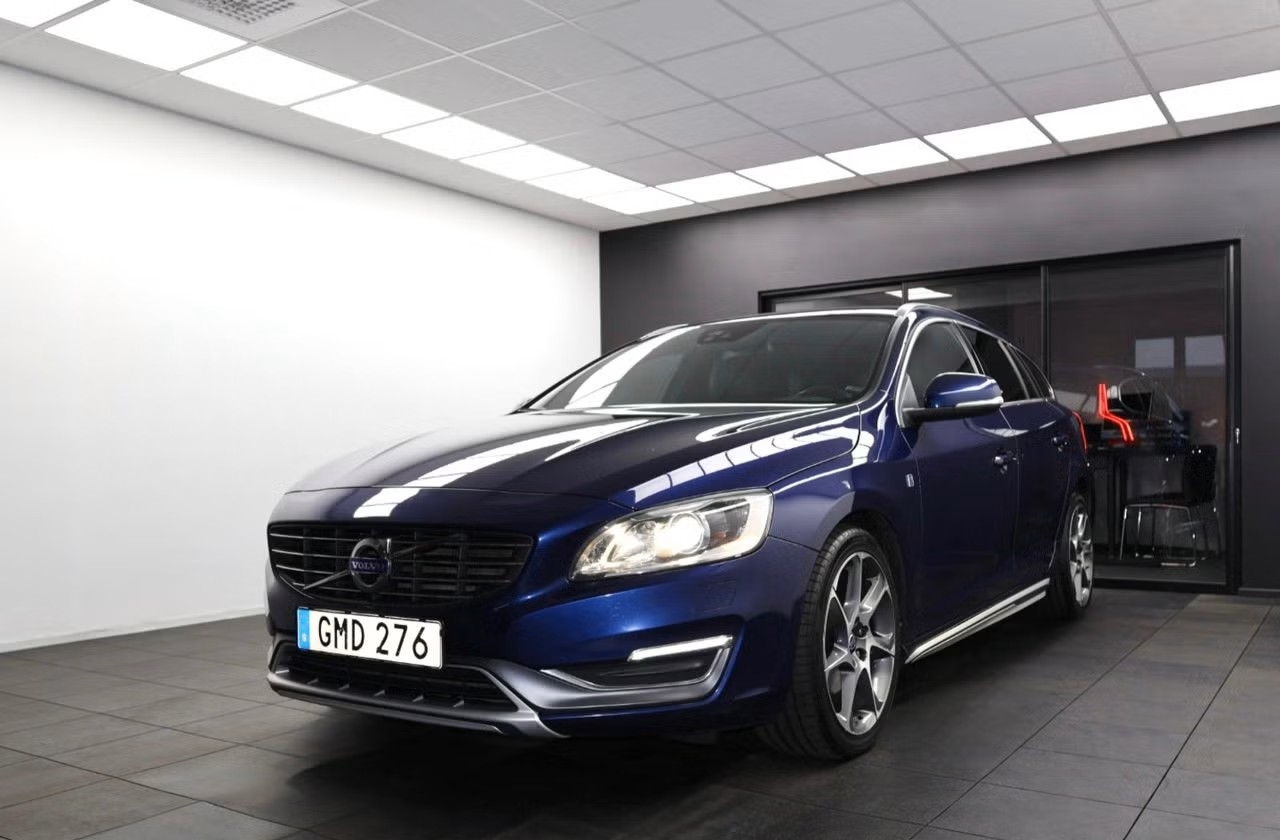 Volvo V60 D4 Geartronic 2015, bild 3/10