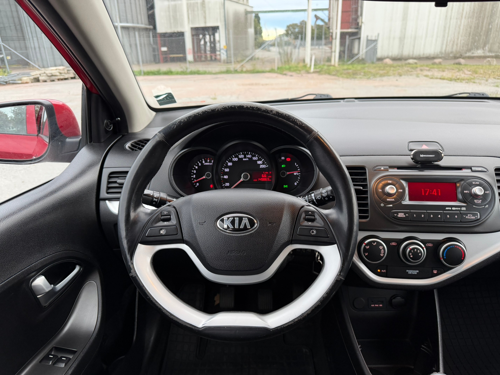 Kia Picanto 5-dörrar 1.0 MPI Manuell 2013, bild 4/7