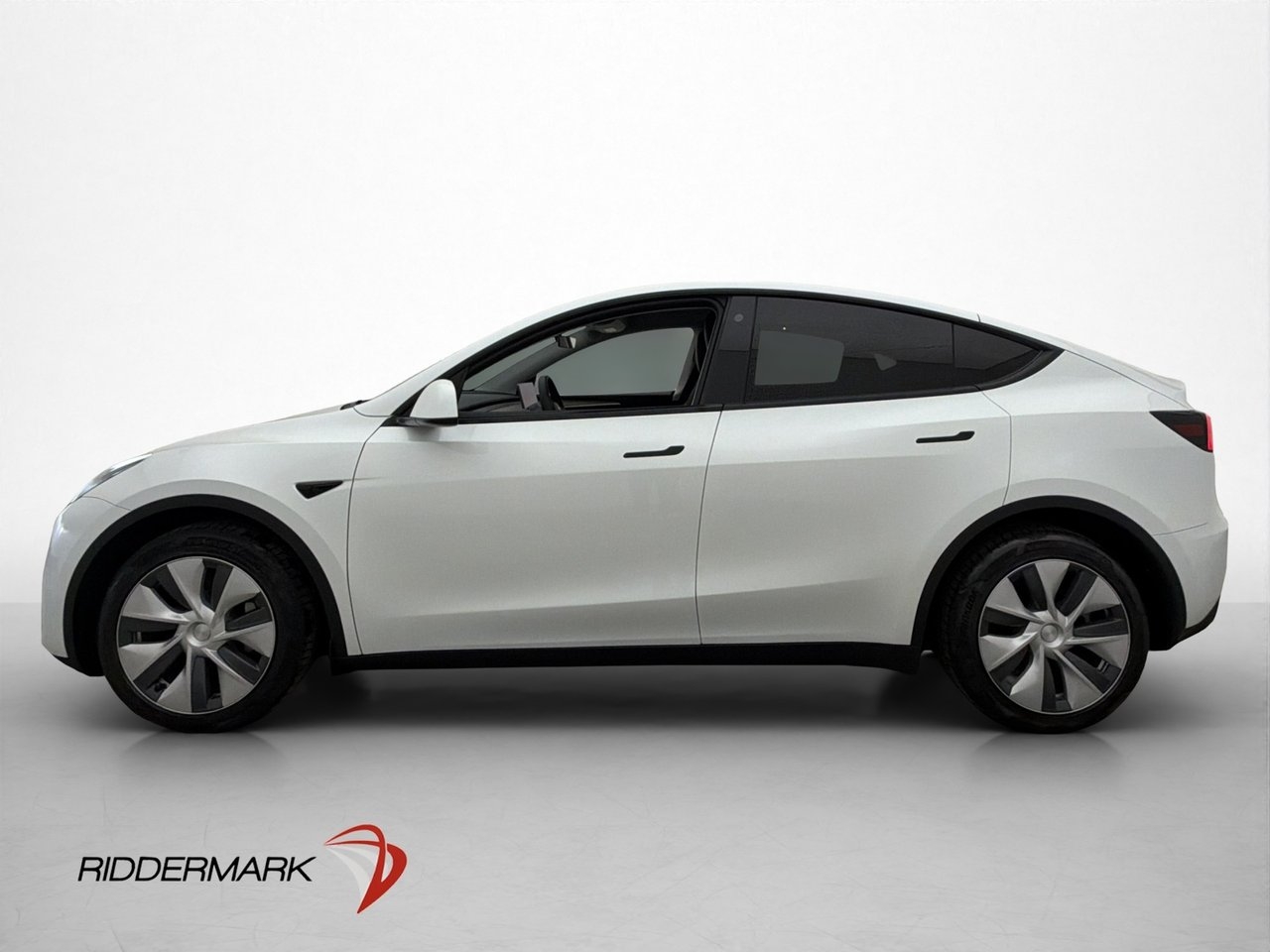 Tesla Model Y 2023, kuva 5/10