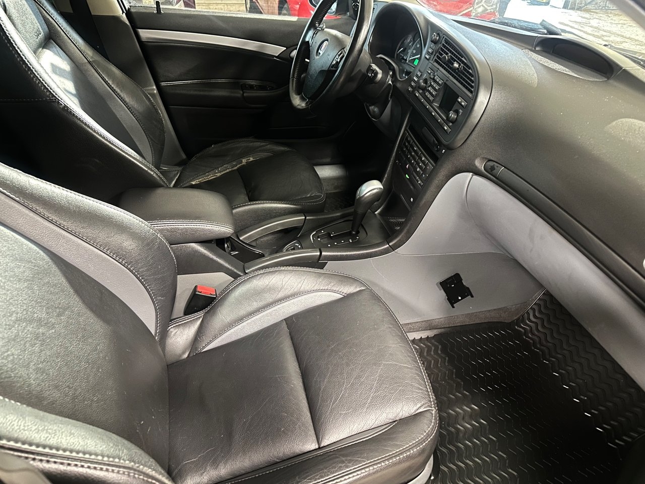 Saab 9-3 2006, kuva 7/10