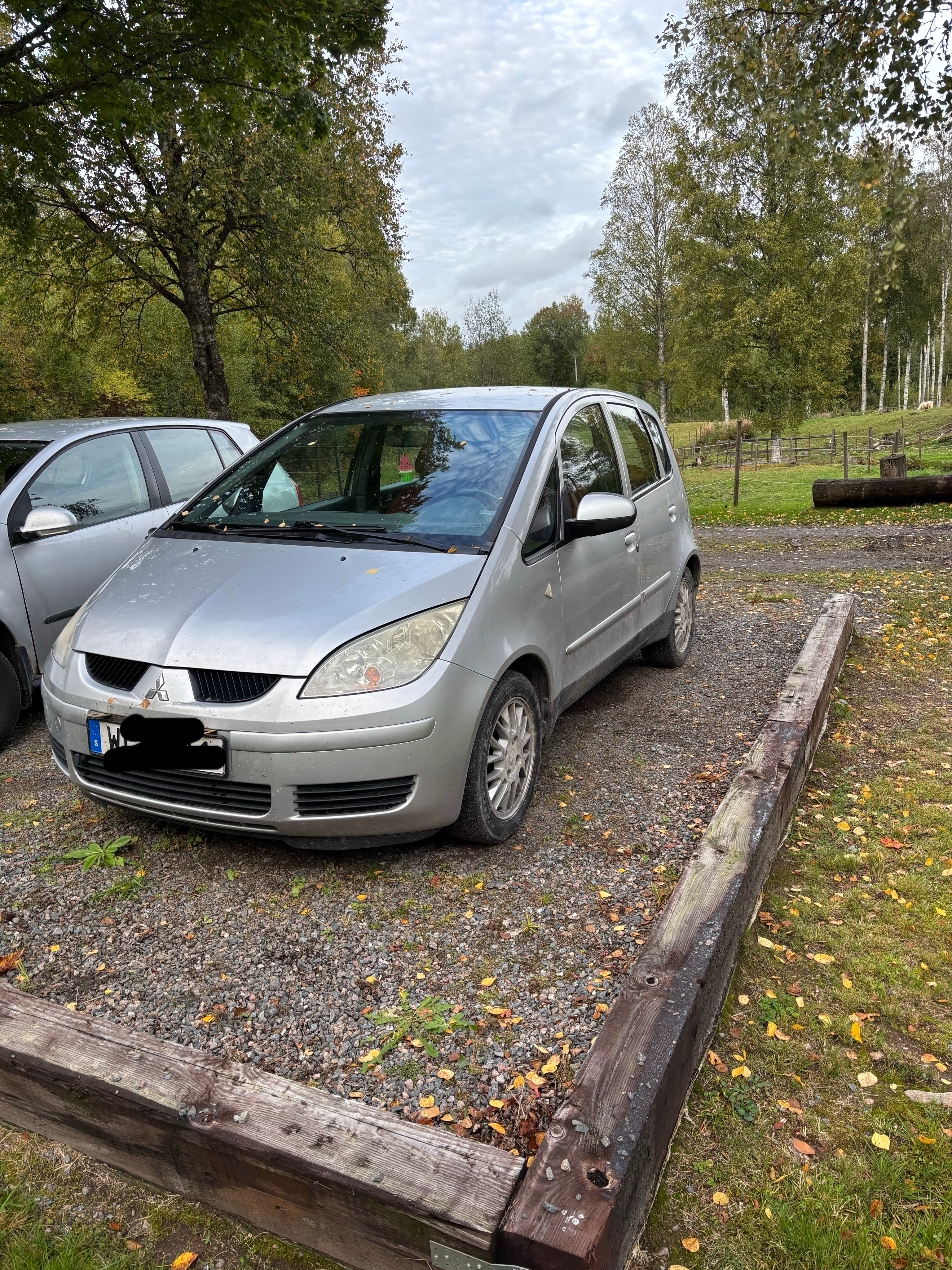 Mitsubishi Colt 1.3 MIVEC Manuell 2005, bild 2/2