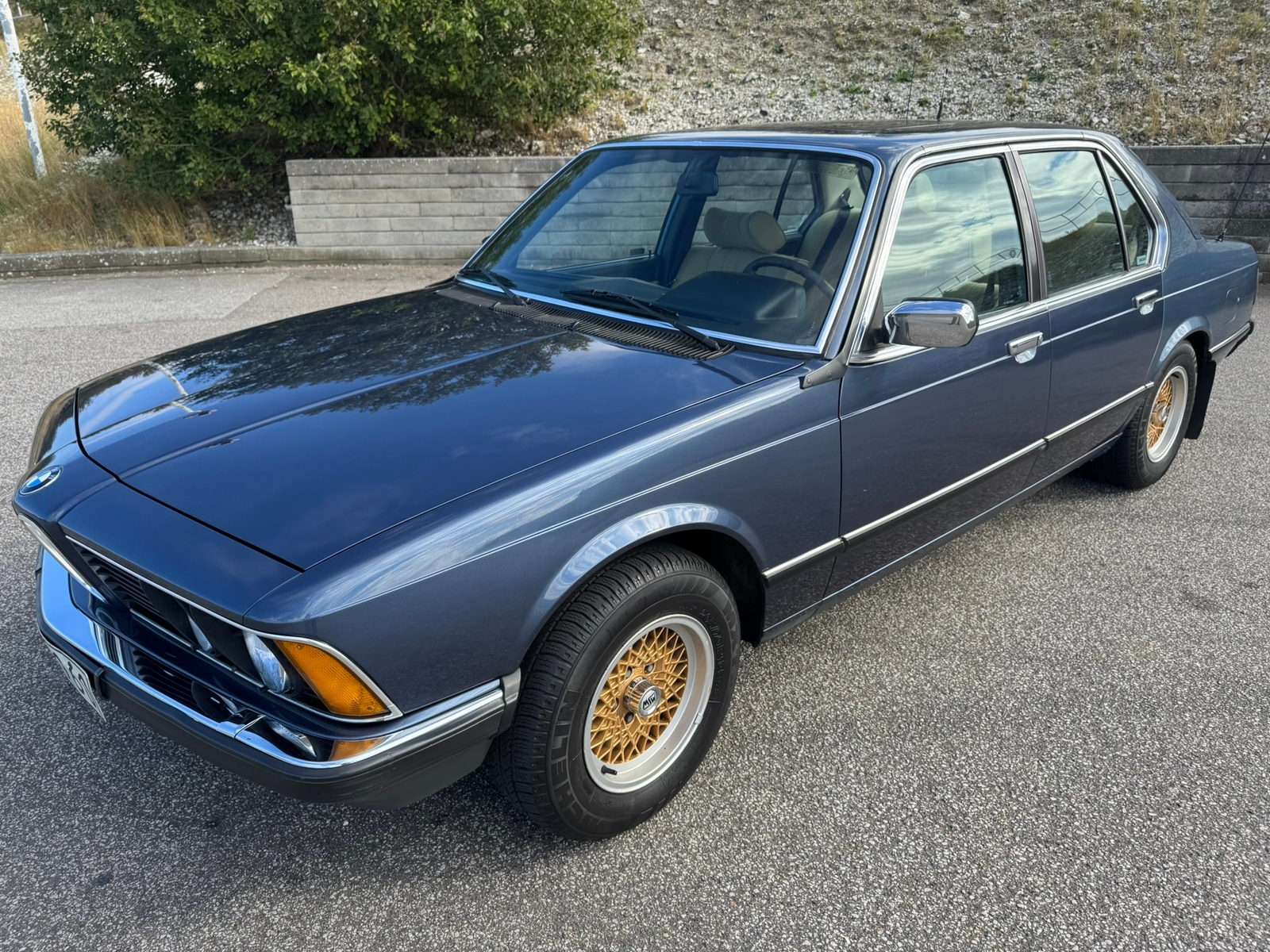 BMW 728 i Automatisk 1980, bild 2/9