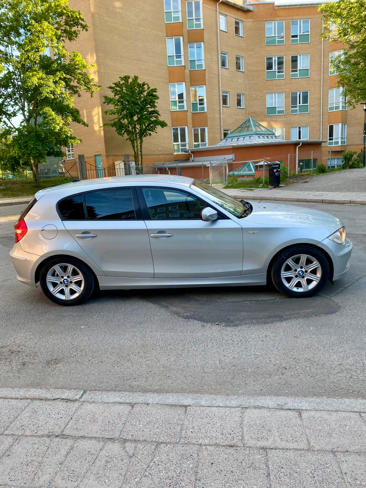 BMW 118 d 5-dörrars Steptronic 2010, bild 5/10