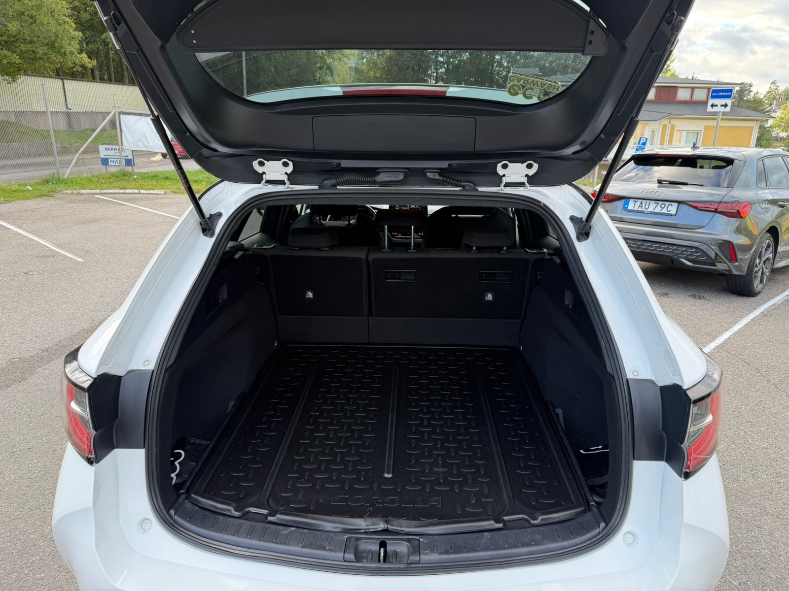 Toyota Corolla 2021, bild 7/7