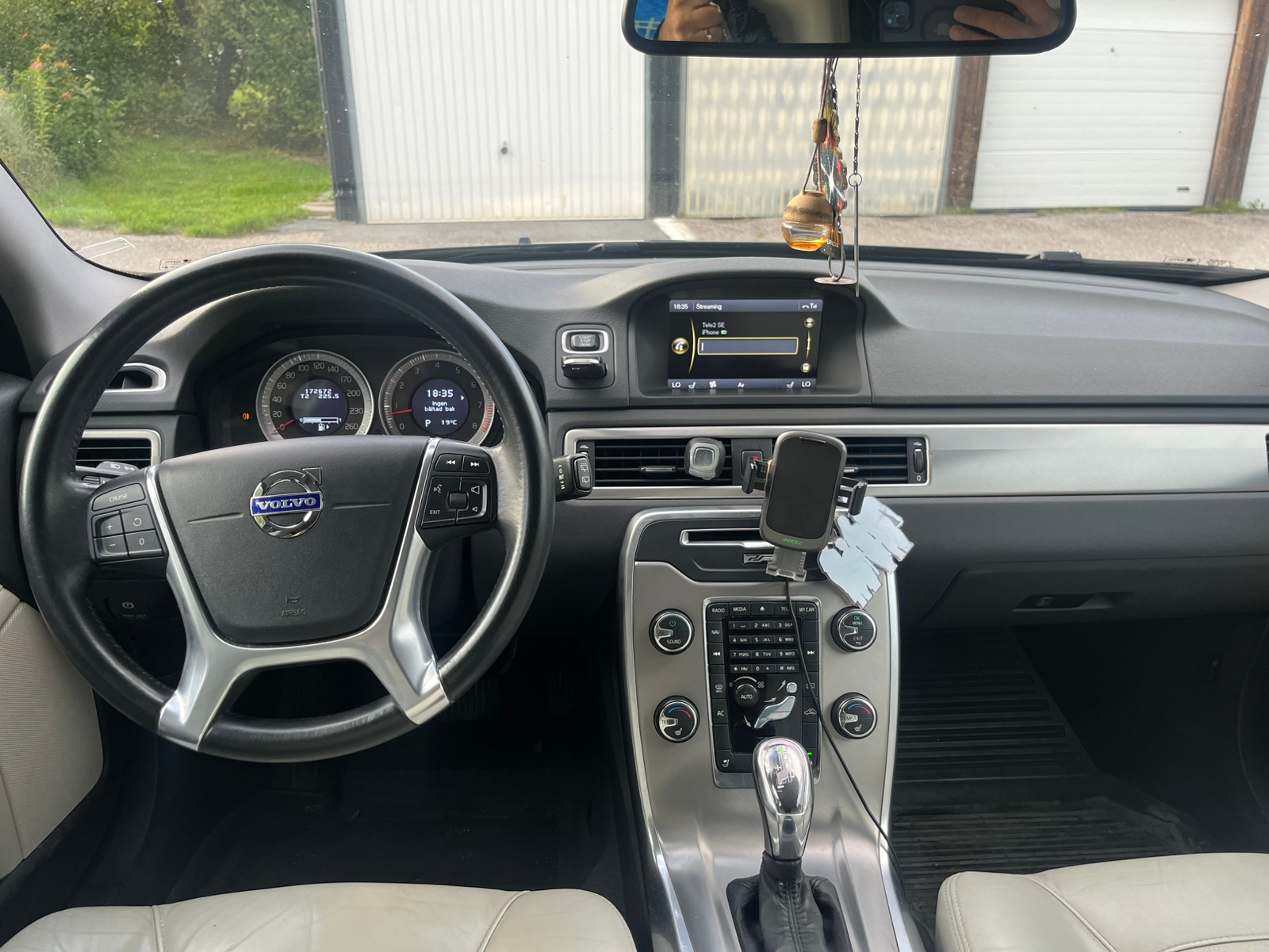 Volvo V70 2.0 Bi-Fuel Geartronic 2013, bild 4/9