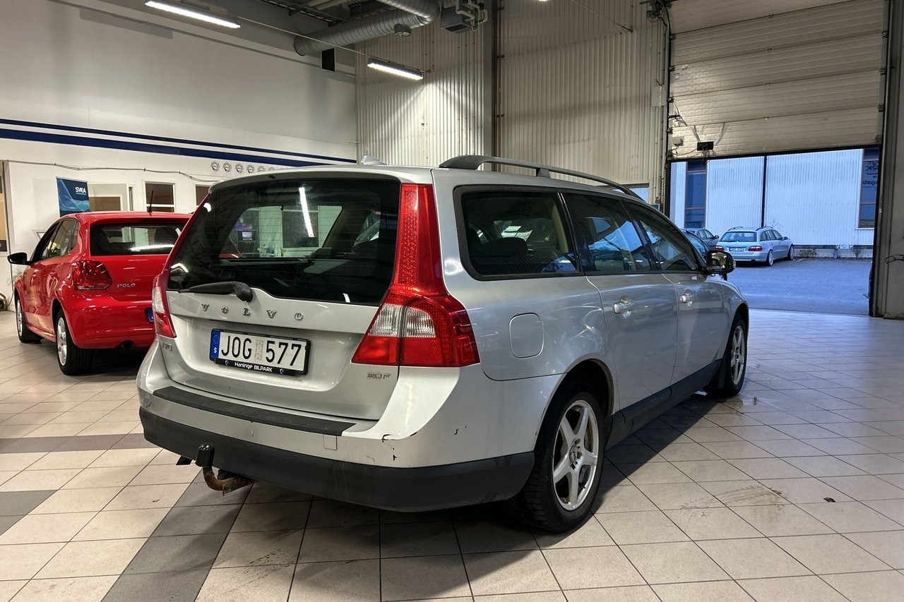 Volvo V70 2.0F Kinetic 2009, bild 4/10