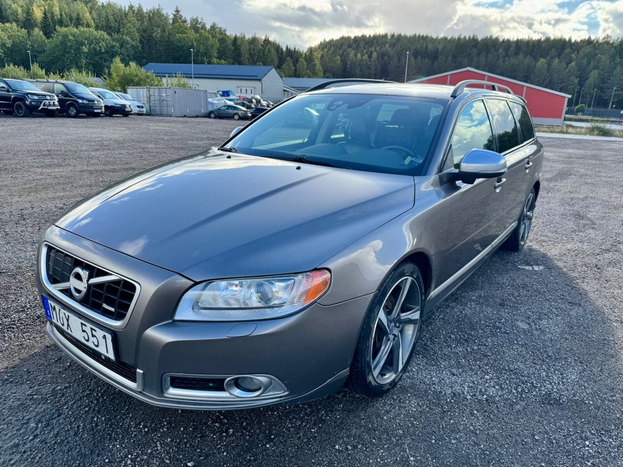 Volvo V70 2012, kuva 2/10