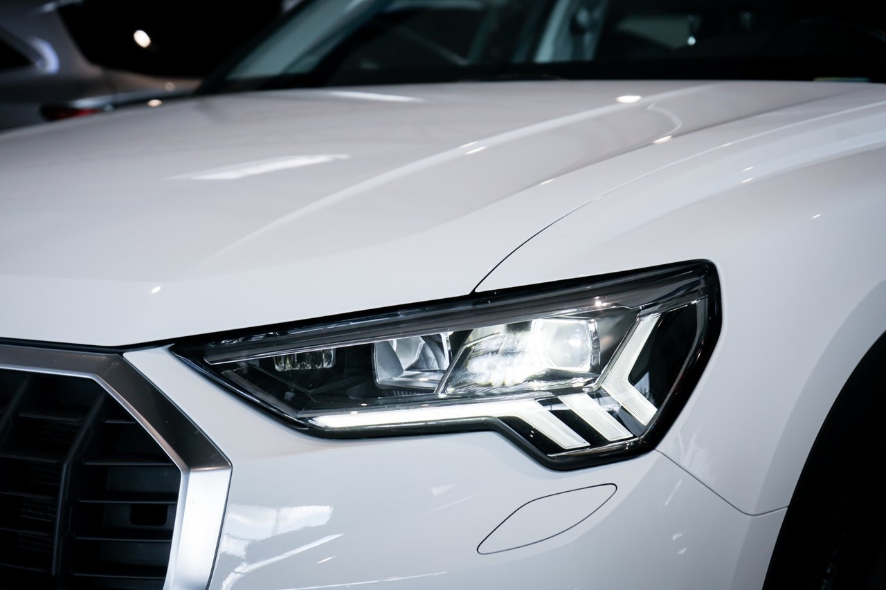Audi Q3 45 TFSI e S Tronic Proline 2024, bild 4/10