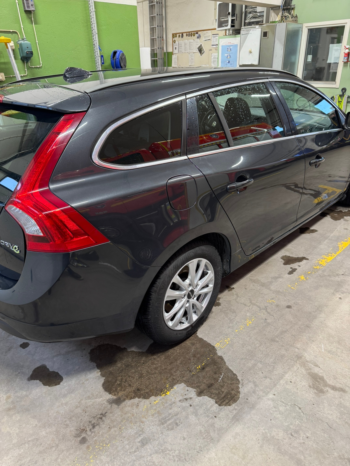 Volvo V60 DRIVe Manuell 2012, kuva 7/9