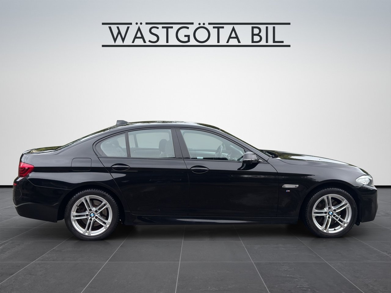 BMW 520 2015, kuva 6/10