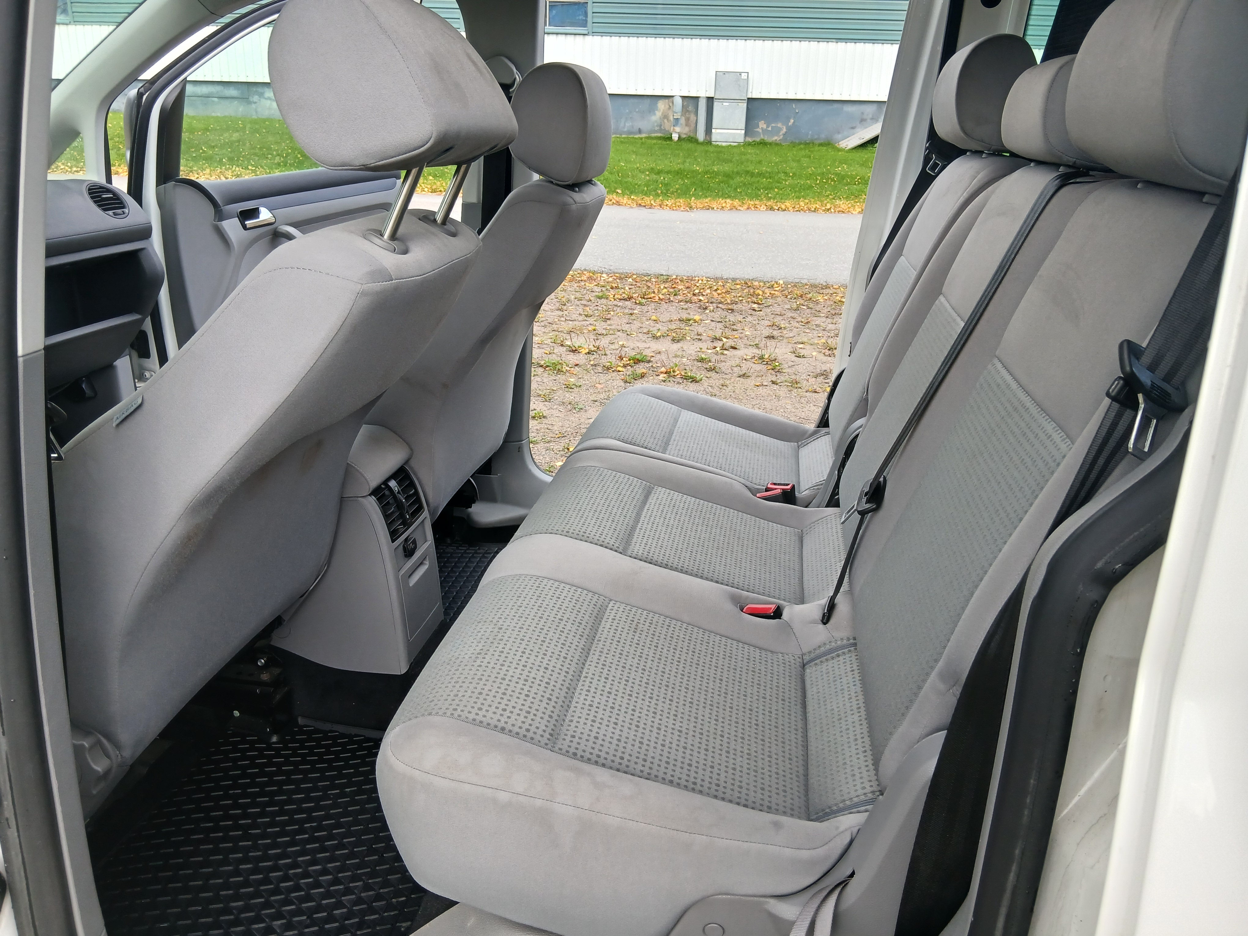 Volkswagen Caddy 2009, bild 7/10
