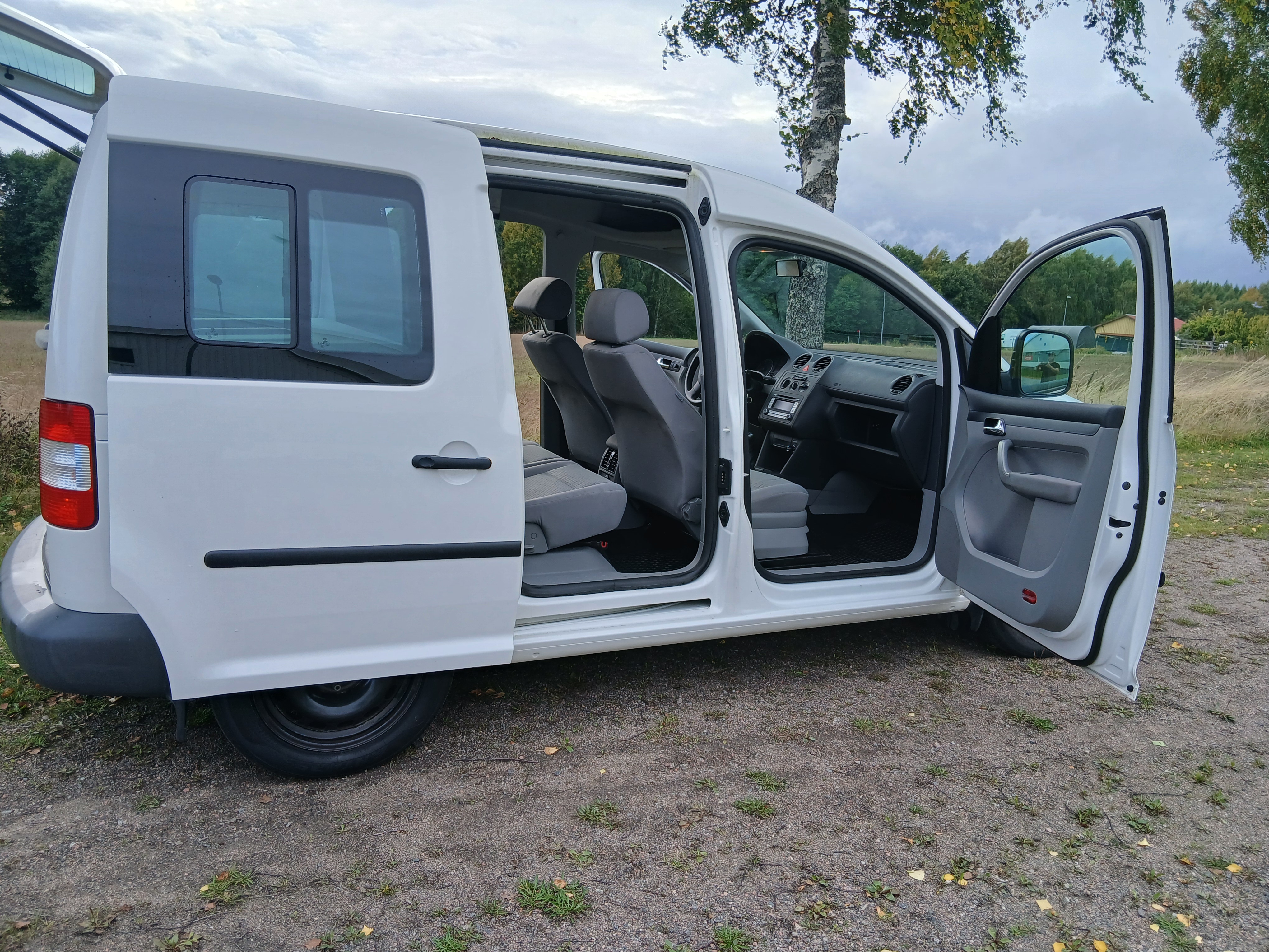 Volkswagen Caddy 2009, bild 4/10